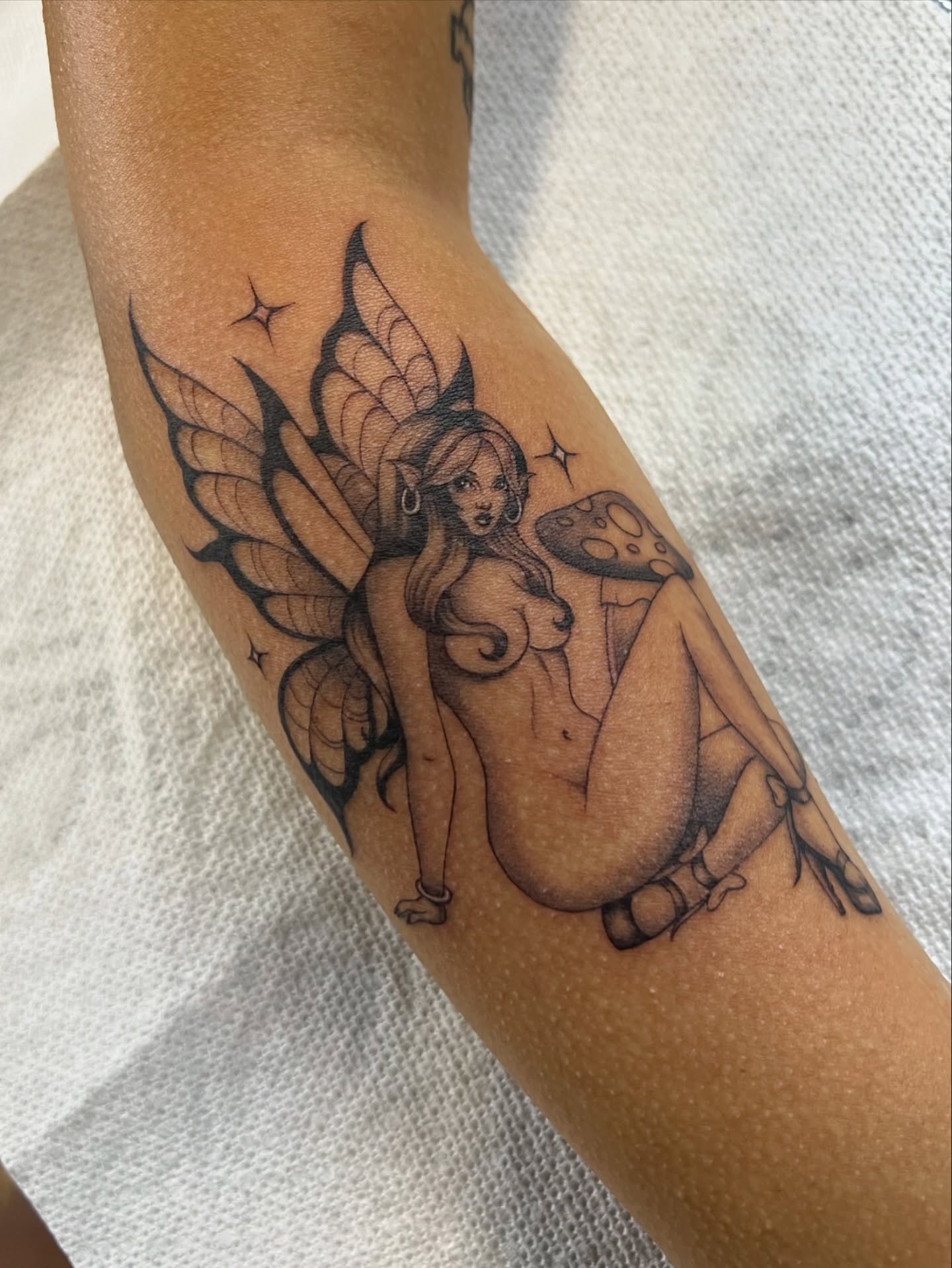 Tattoo by @dvminiquex โ black_and_grey