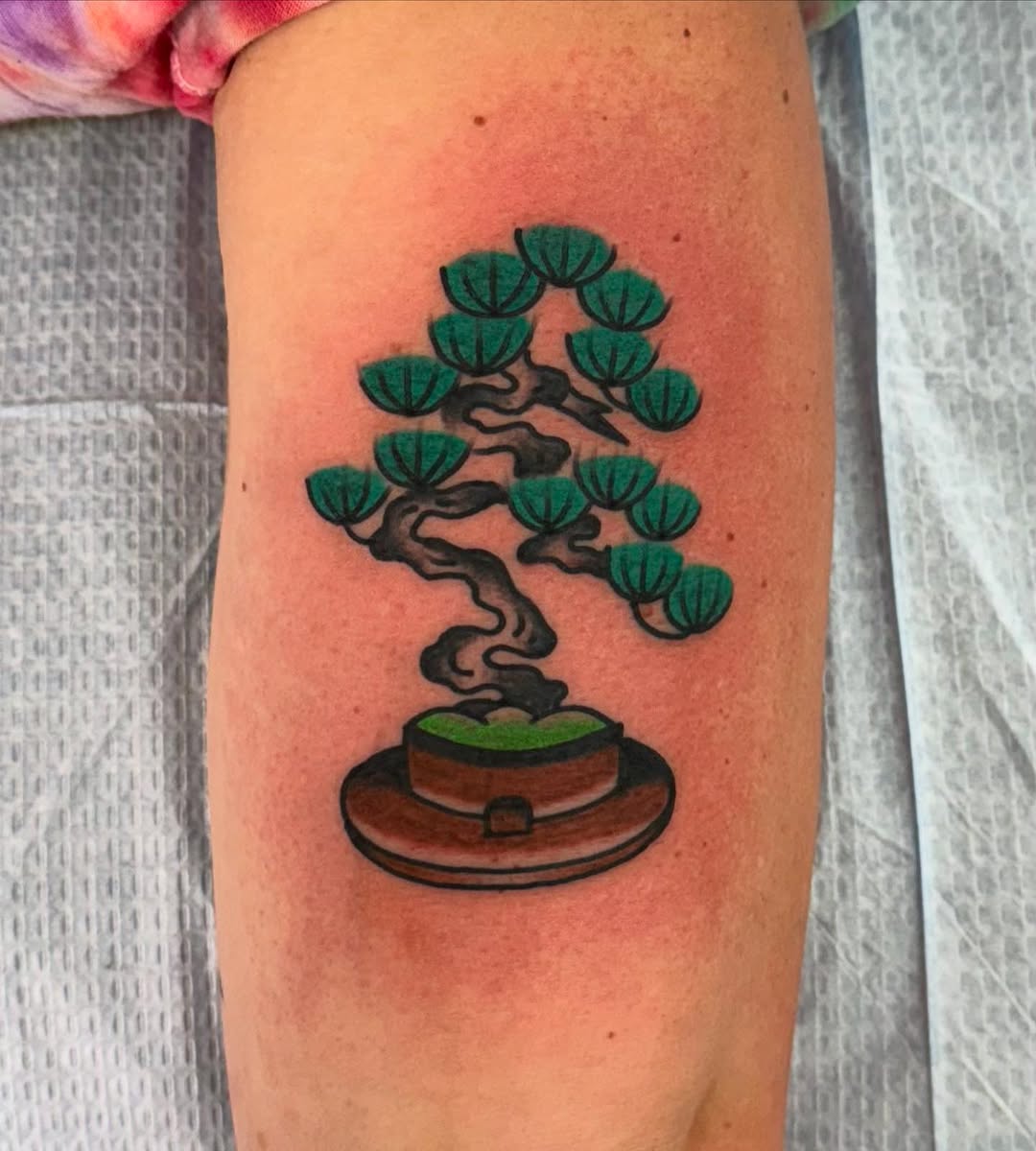 Tattoo by @nickmellatattoos — american_traditional