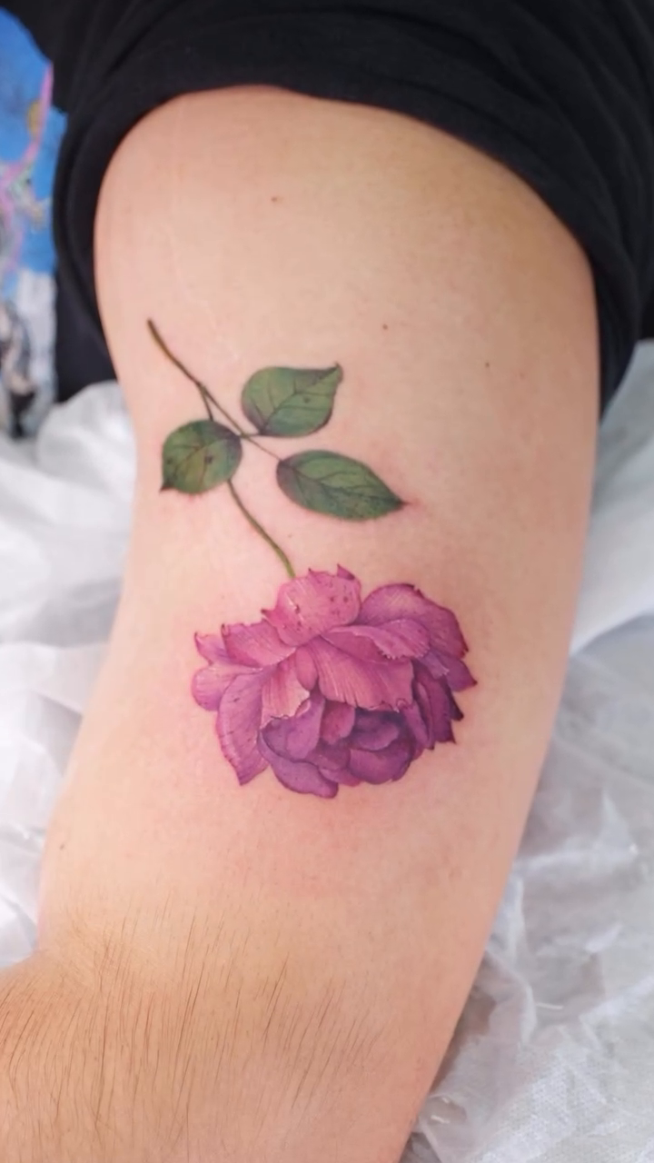 Tattoo by @eva_eedd — realism, fine_line