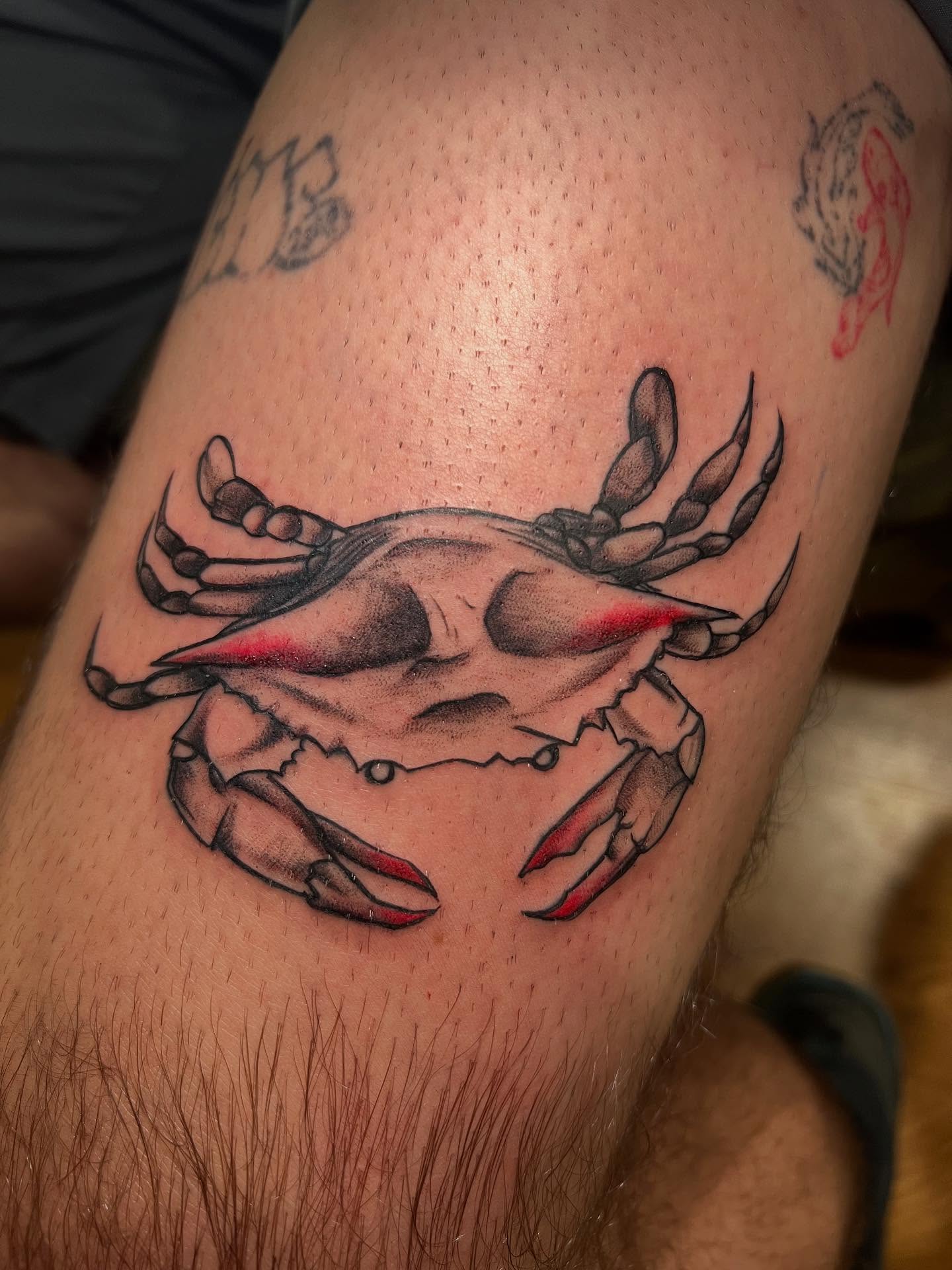 Crab realism tattoo on the thigh by zion