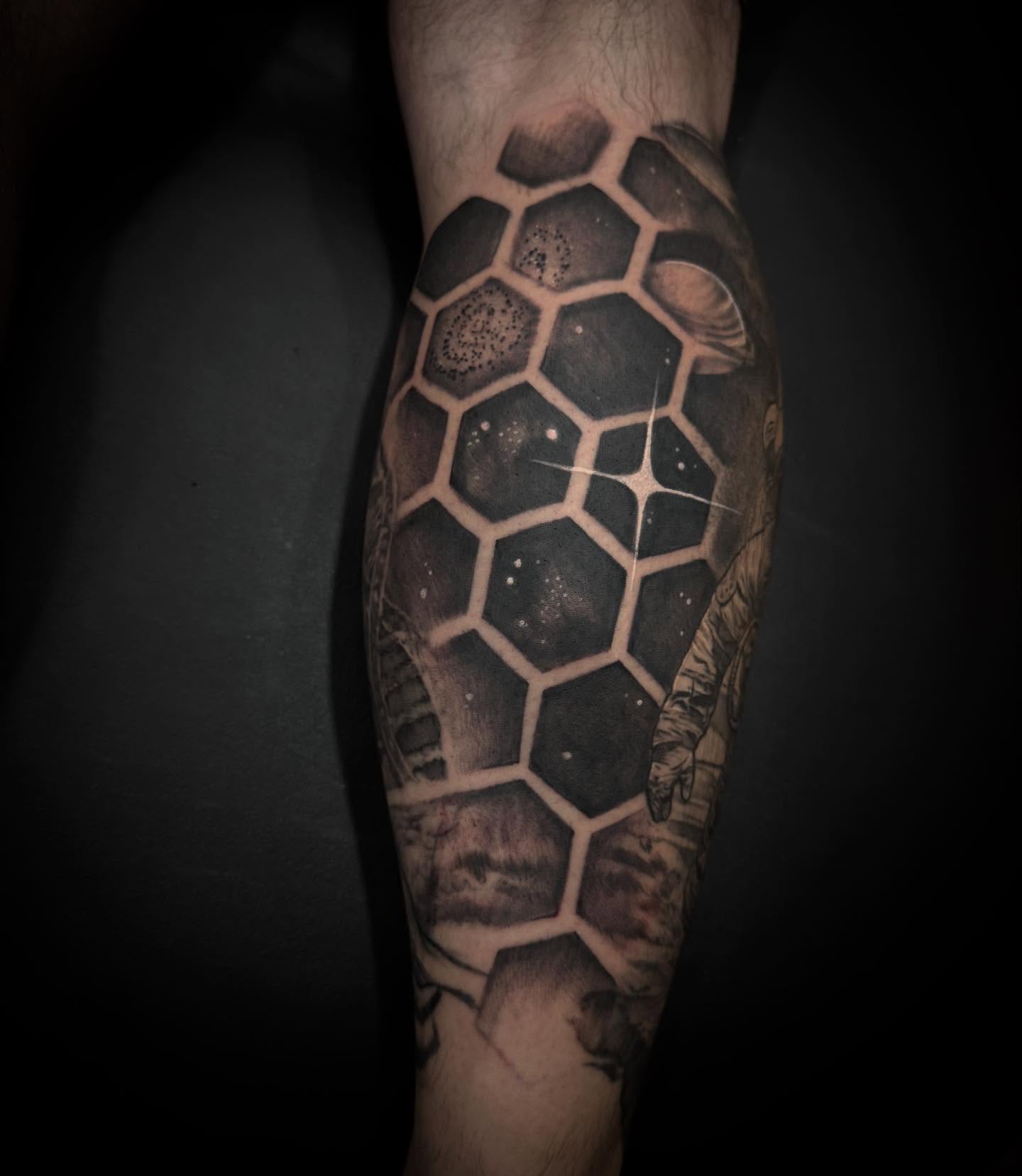 Tattoo by @tats_earnhardt — geometric, black_and_grey