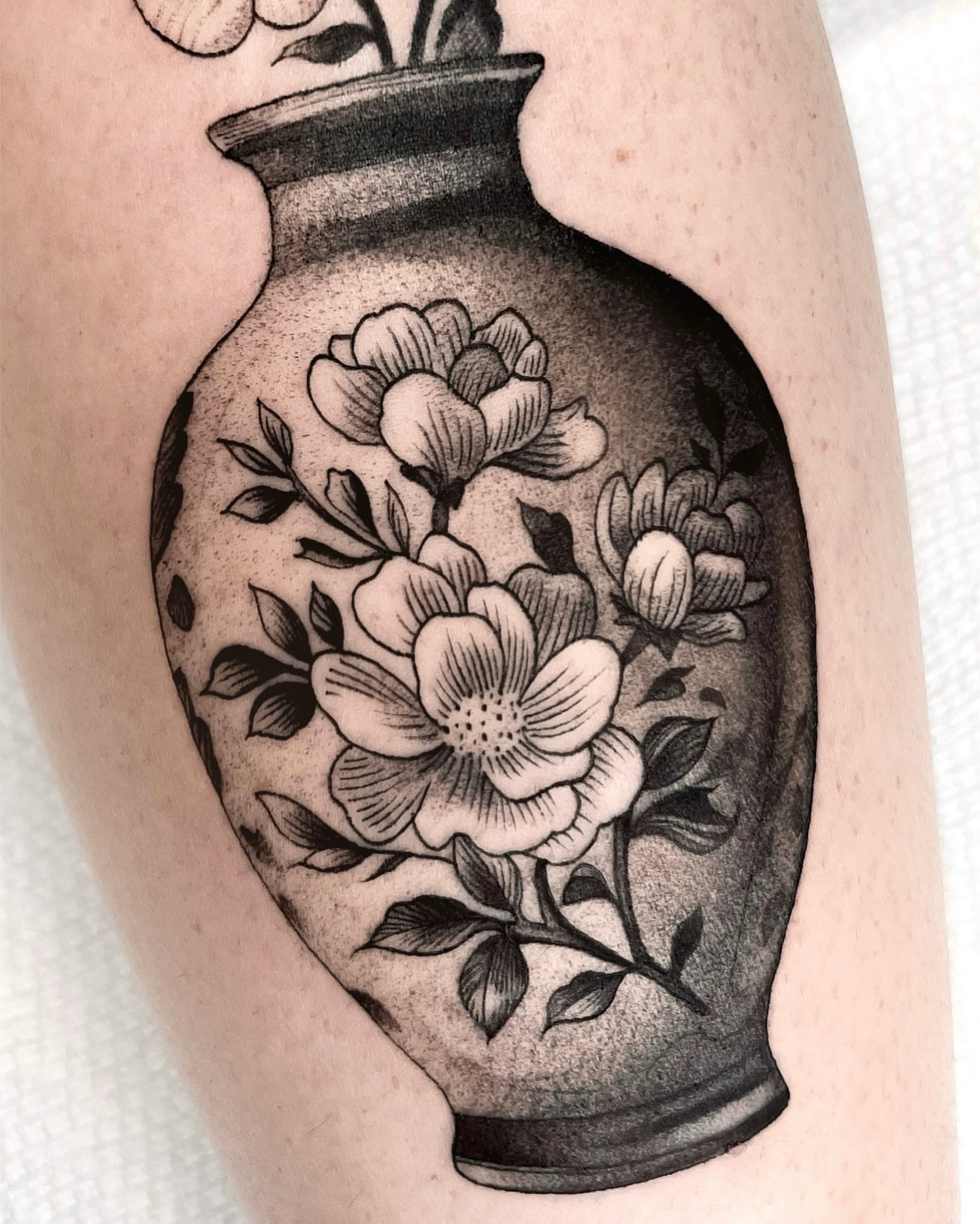 Tattoo by @dannonphantom — black_and_grey