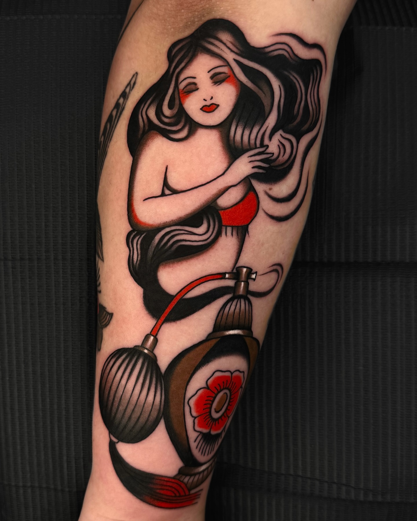 Mermaid American traditional tattoo on the forearm by 𝒟𝑜𝓃𝓃𝒶 𝒥 ࿏ Portland Tattoo Artist