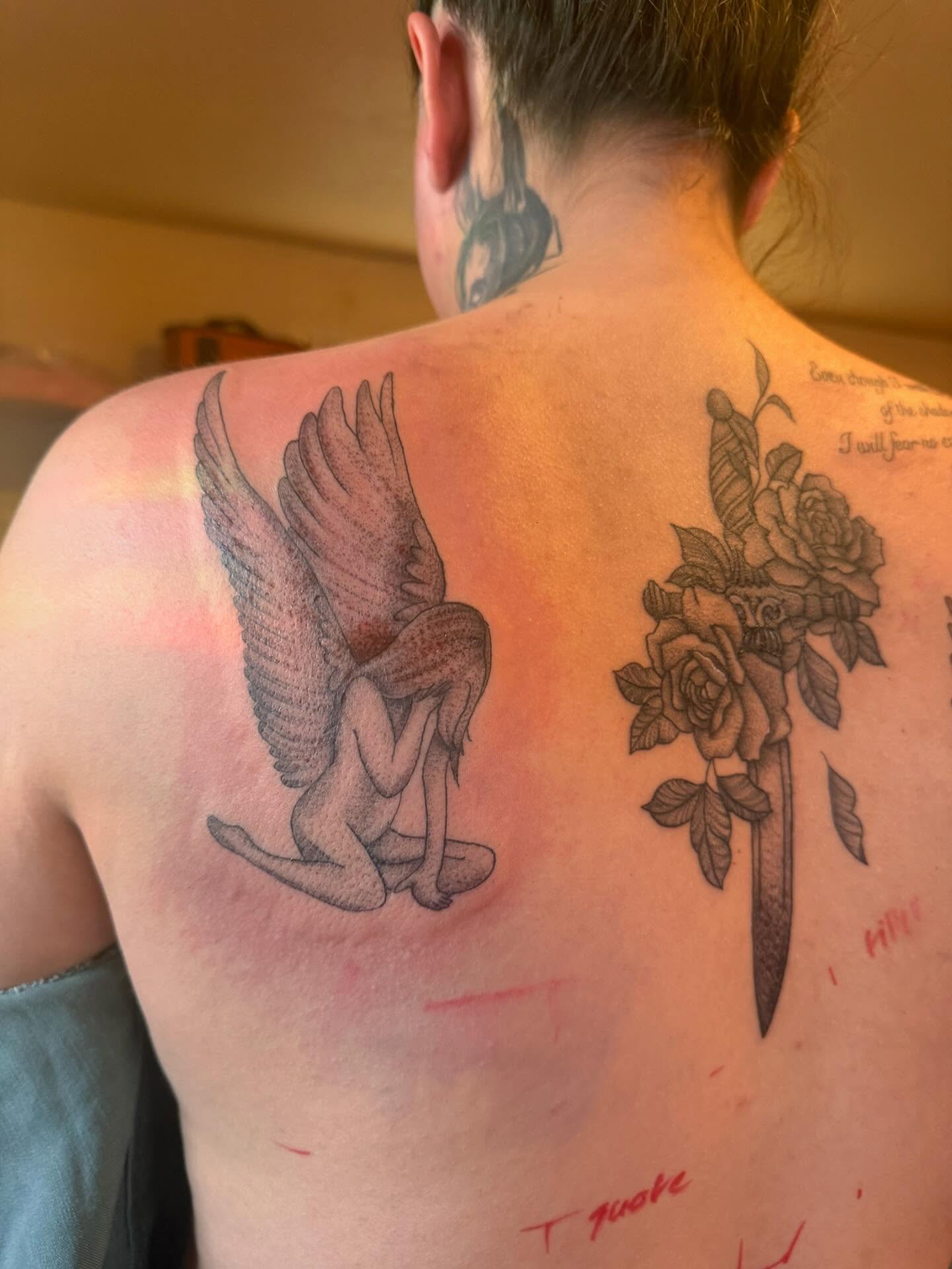 Angel and roses black and grey tattoo on the back by Gabs Borderline Tattoos βπΌ