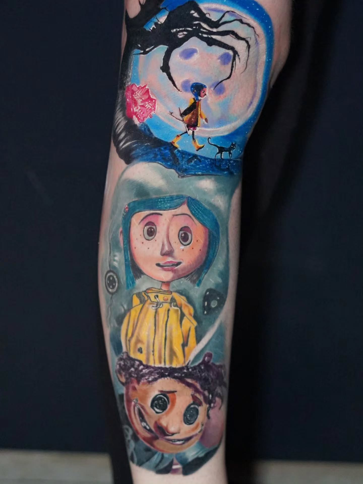 Coraline illustrative tattoo on the forearm by 𝐍𝐄𝐗'𝐒 𝐈𝐍𝐊 🇨🇺, Tampa