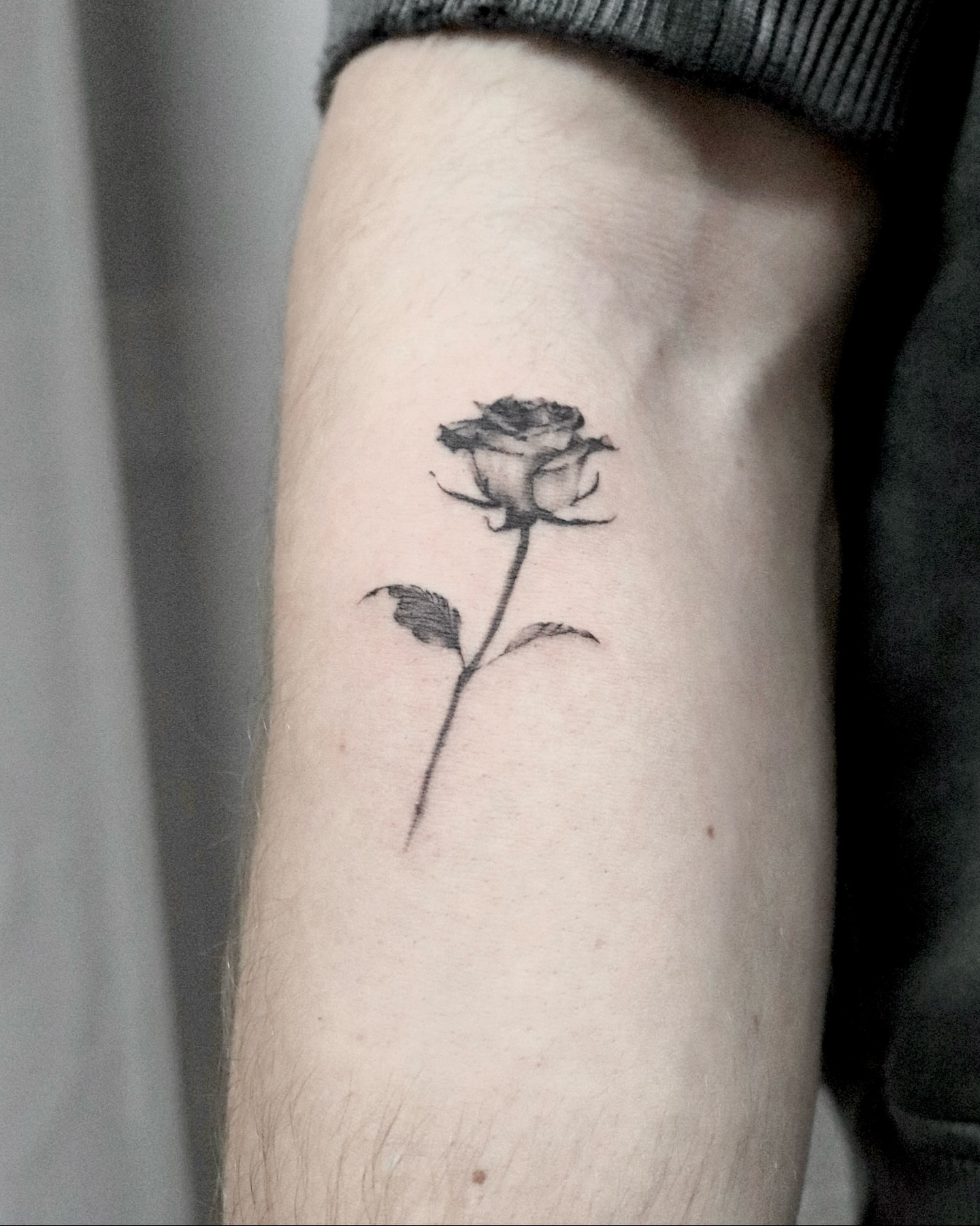 Tattoo by @kallo_tt — black_and_grey