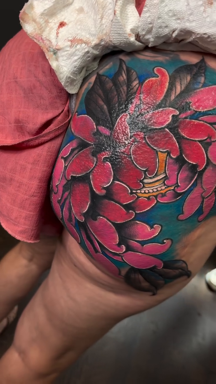 Chrysanthemum japanese irezumi tattoo by Licensed Tattoo Artist πΈπ»