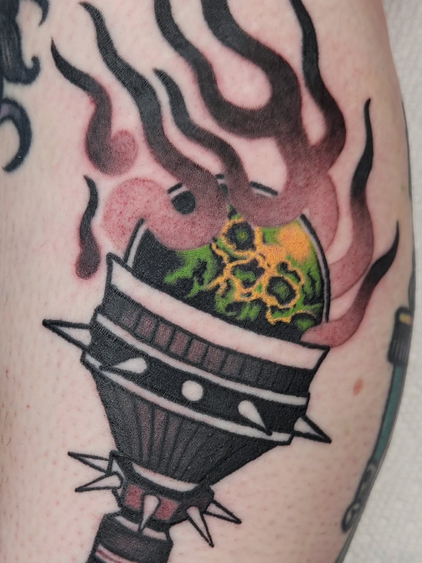 Tattoo by @thelittlestdirtbag — american_traditional, dotwork