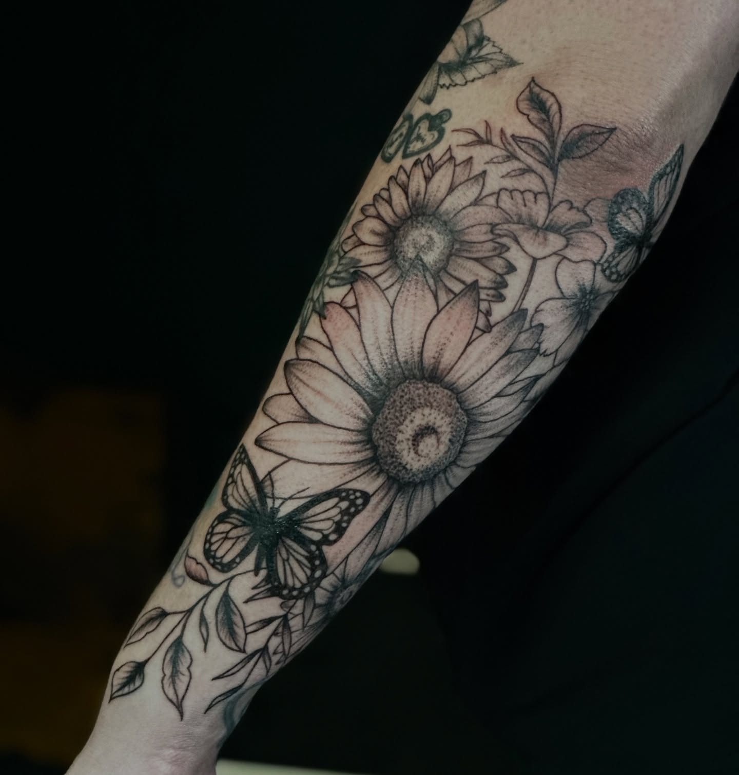 Sunflowers and butterflies realism tattoo on the forearm by πΎππ π π·ππ πππππ πΏπππππ π¬πππππ