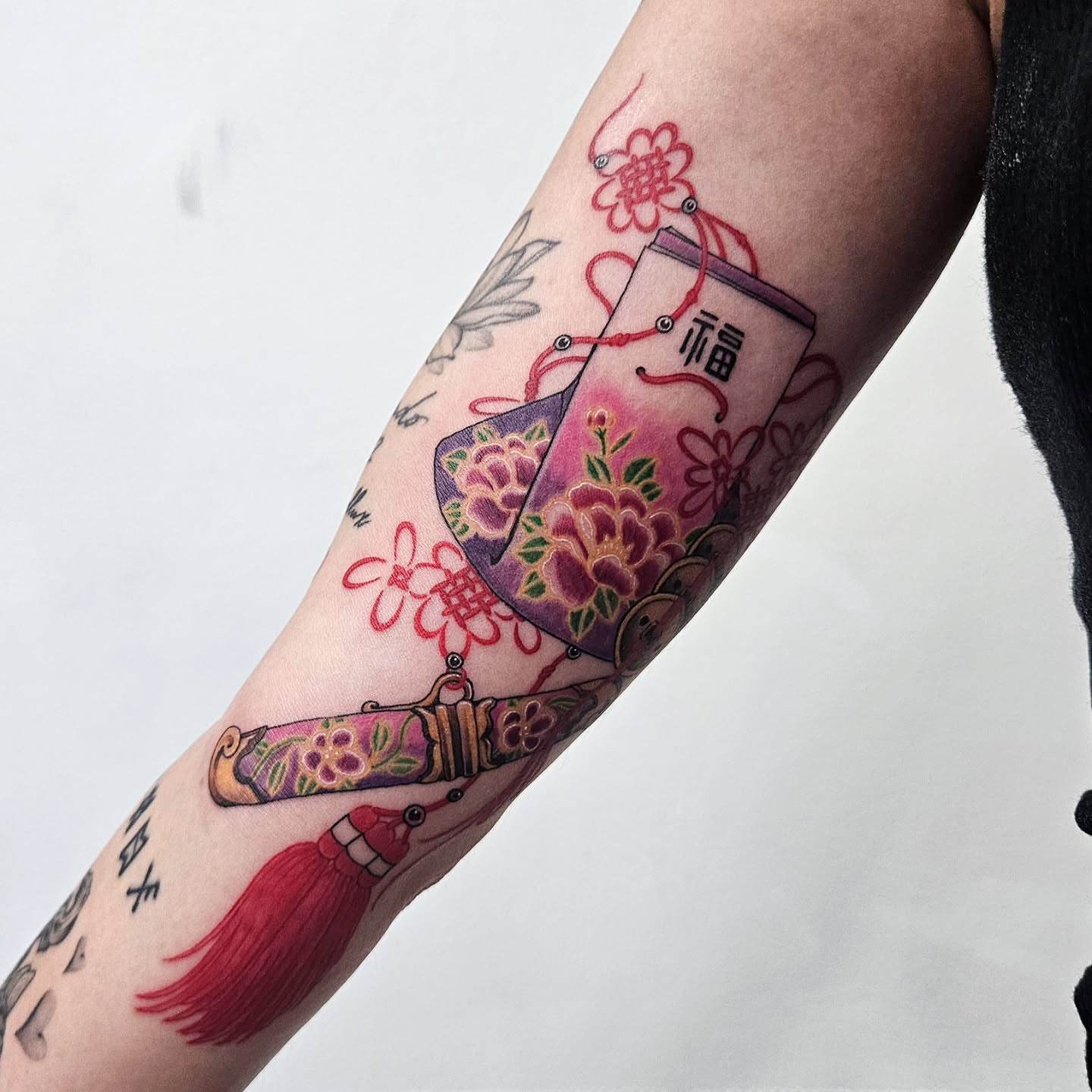 Cherry blossom and sword japanese irezumi tattoo on the forearm by Tattooer Hermin 허민