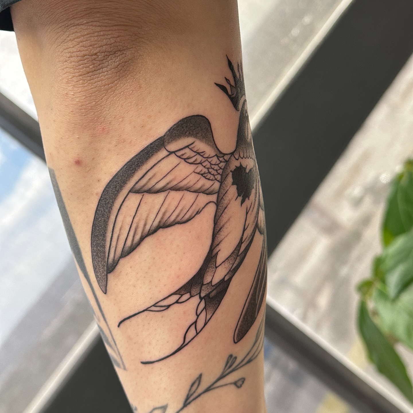 Tattoo by @persialeilani — black_and_grey