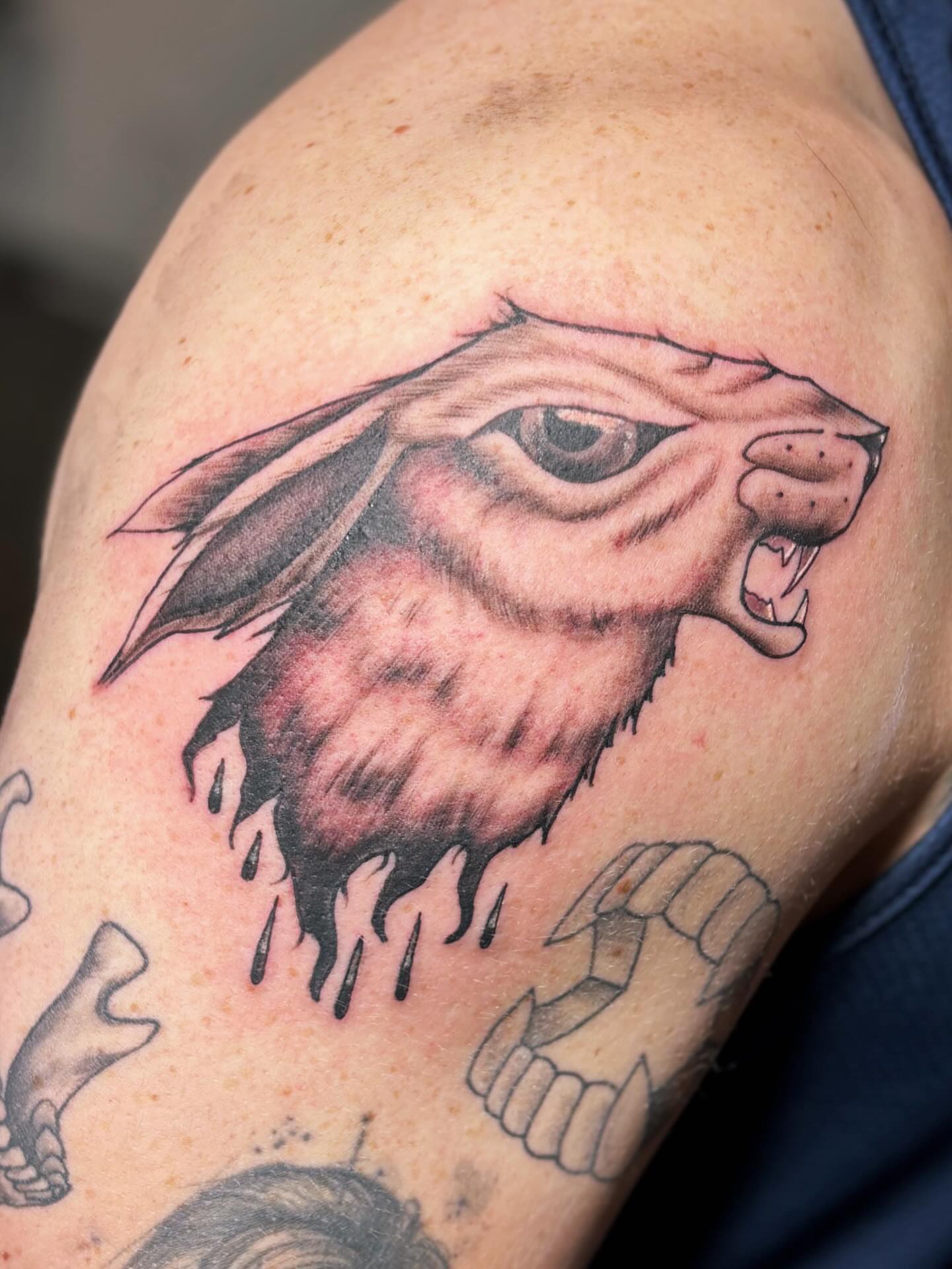 Tattoo by @arkoudatattoo — realism