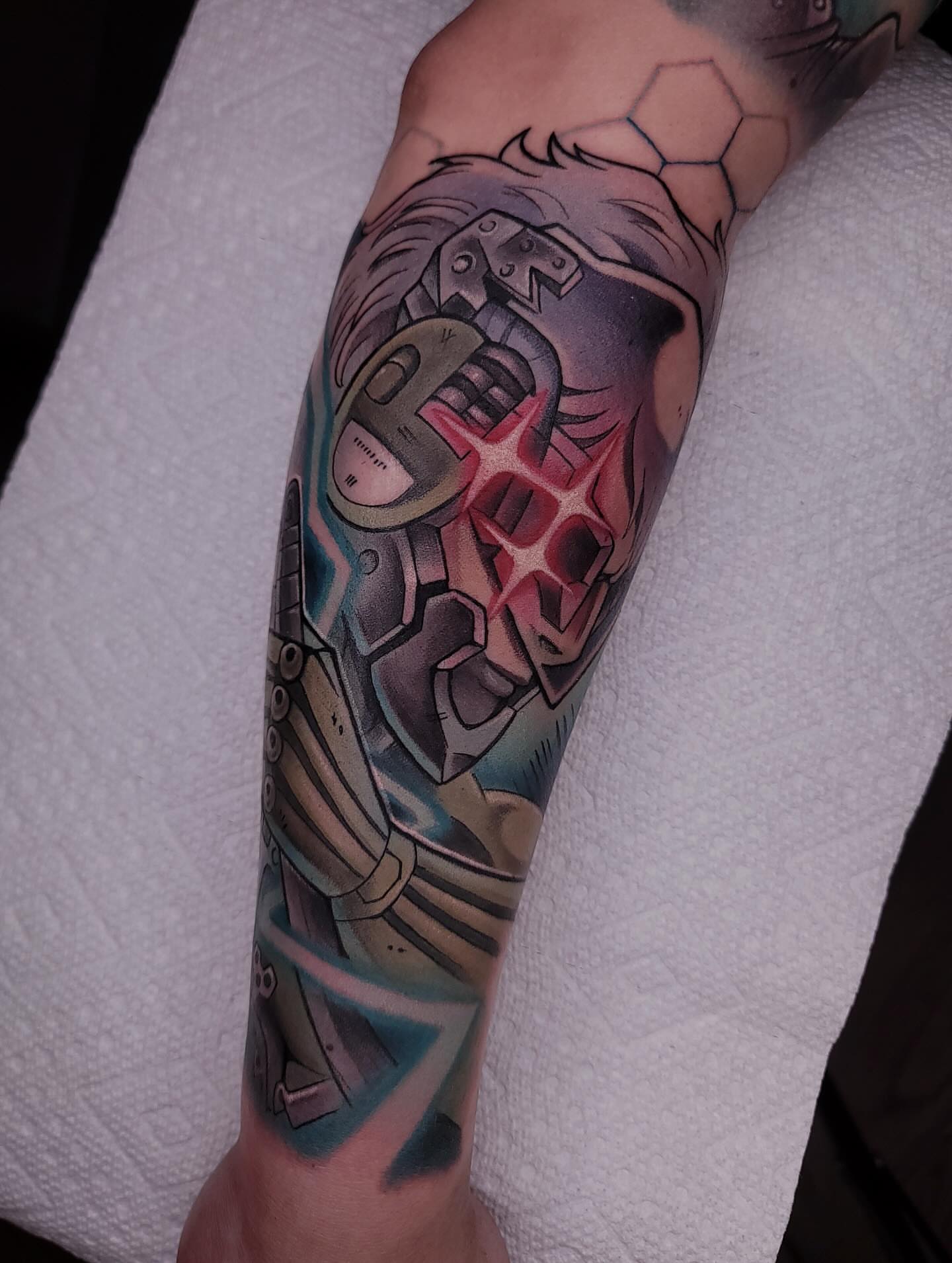 Mecha helmet geometric tattoo on the forearm by πΌπππΎππΌ π
πΌππππ
