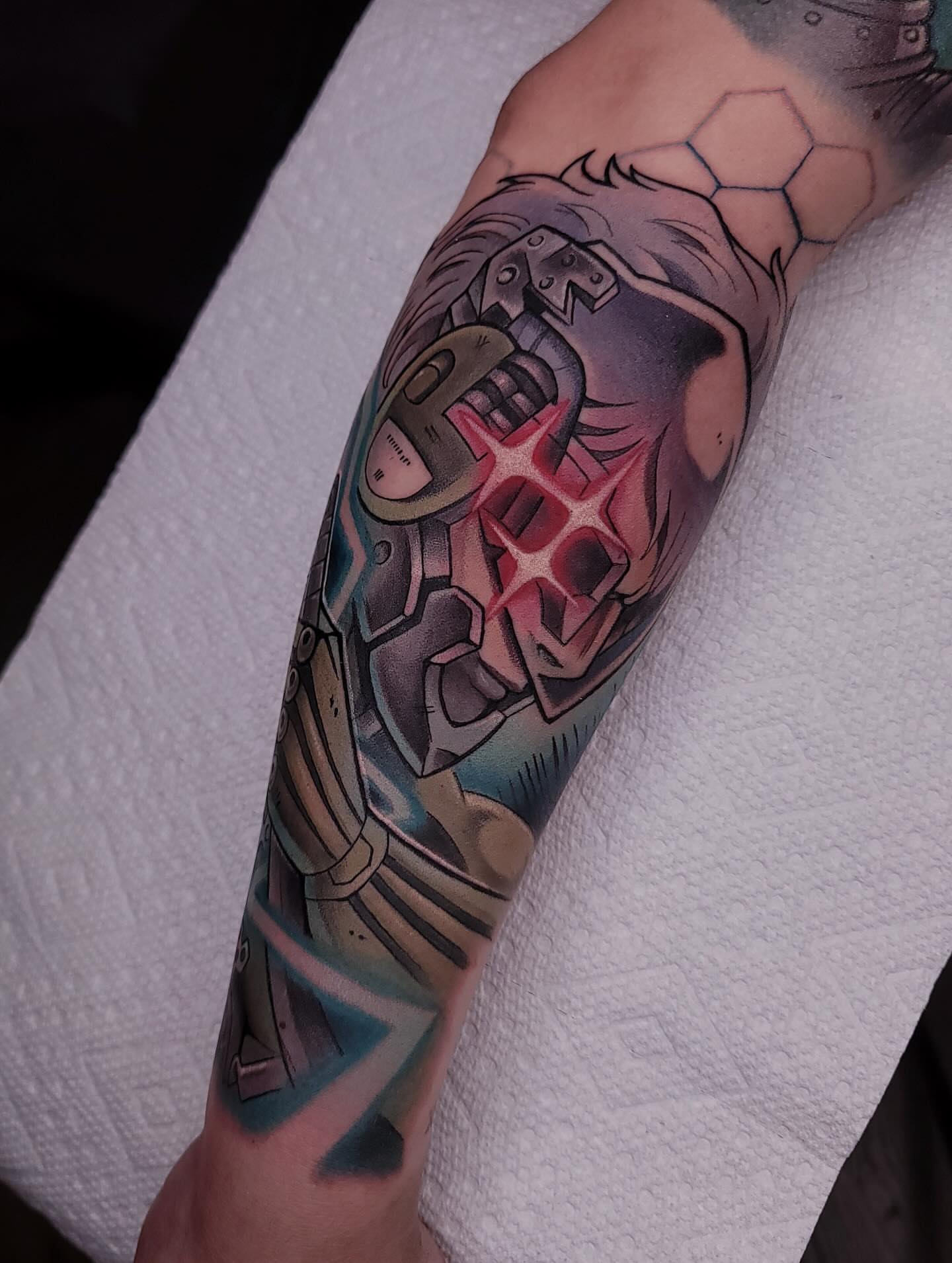 Tattoo by @scarpo — geometric, realism