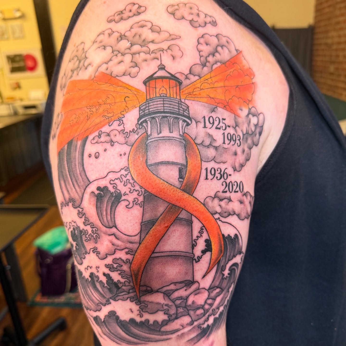 Tattoo by @inyourskiin — realism, dotwork