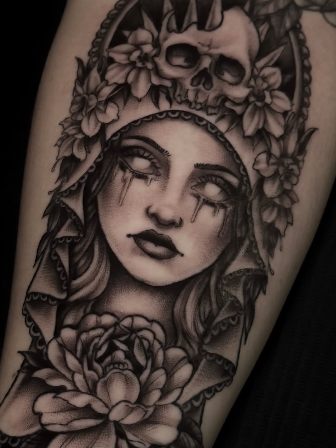 Tattoo by @cristenaro.tattooer — black_and_grey, dark_realism