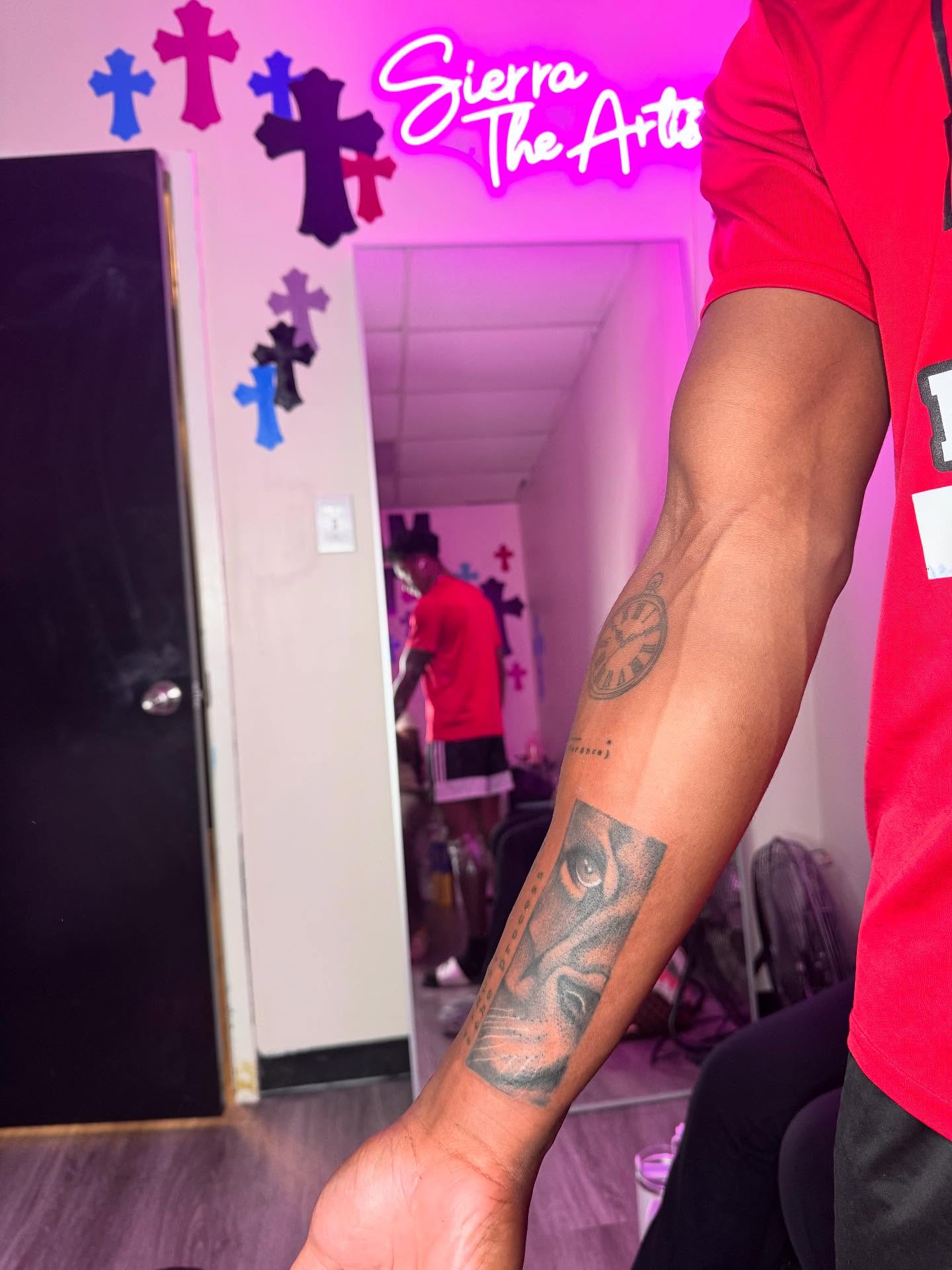 Tiger face realism tattoo on the forearm by Sierra 🩷