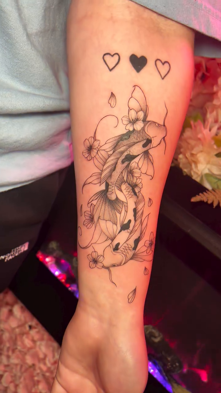Tattoo by @venomxdesigns β fine_line, japanese_irezumi