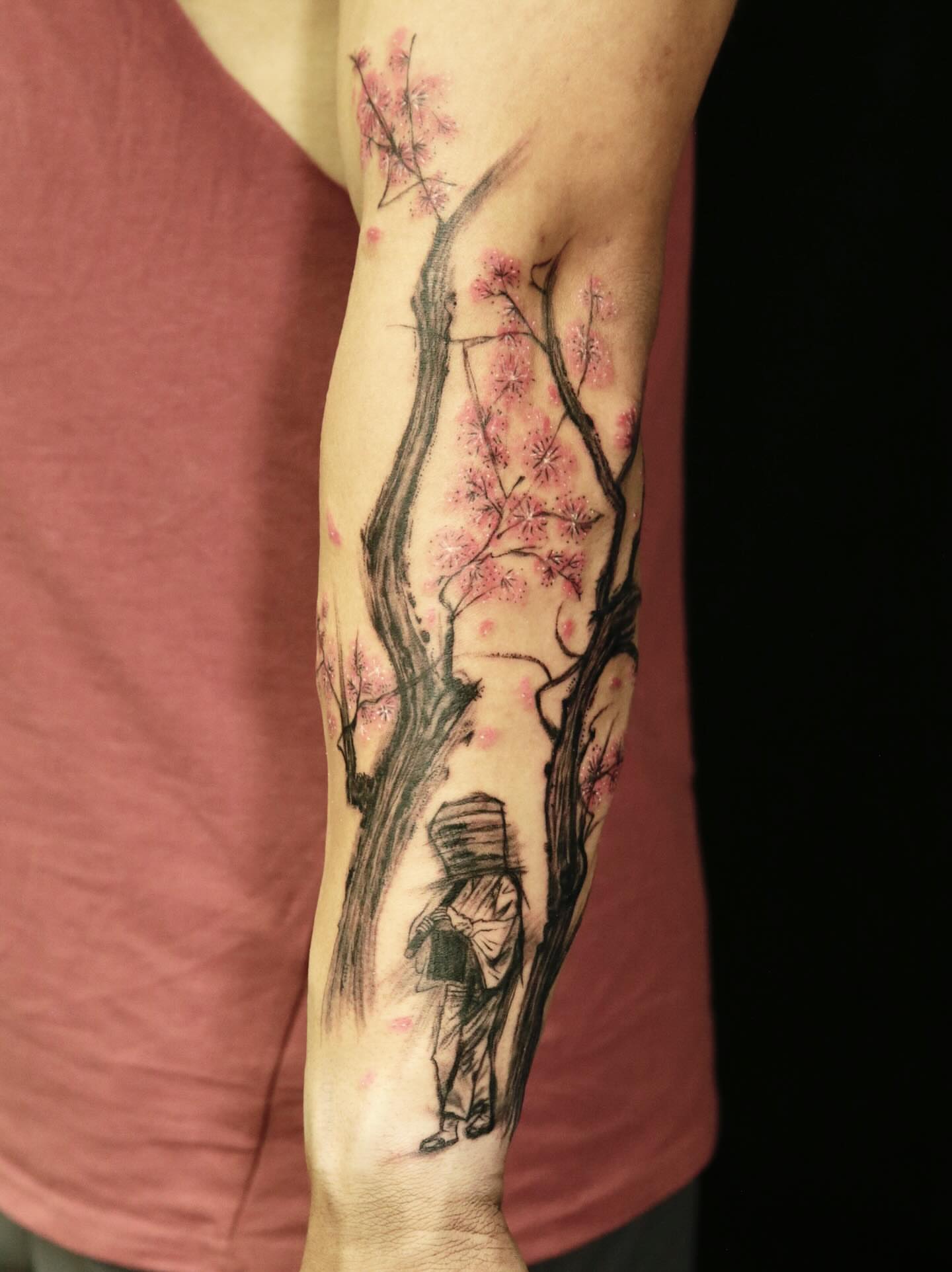 Tattoo by @echo.tattoos — black_and_grey, realism