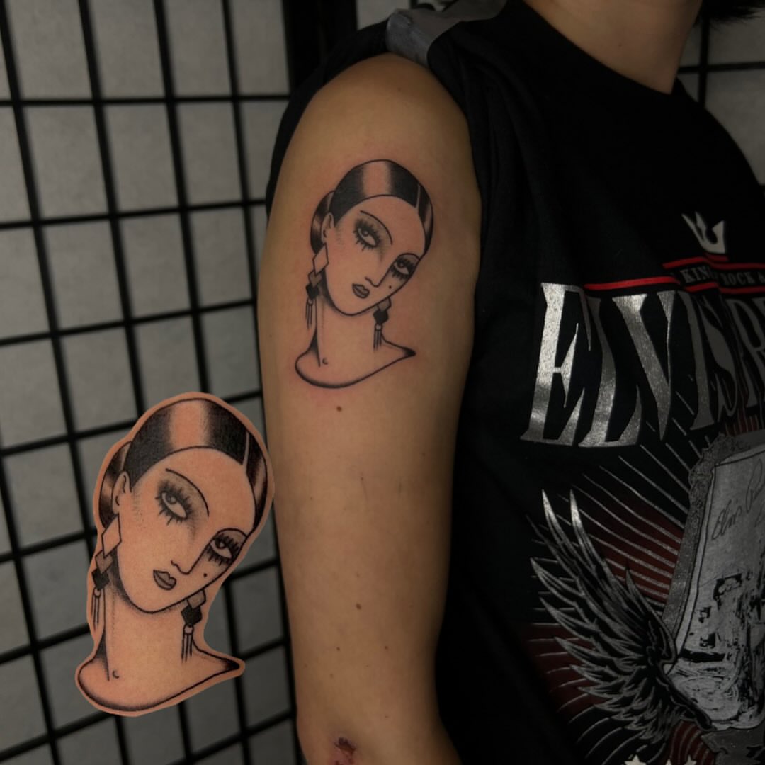 Tattoo by @permanentsticker β black_and_grey