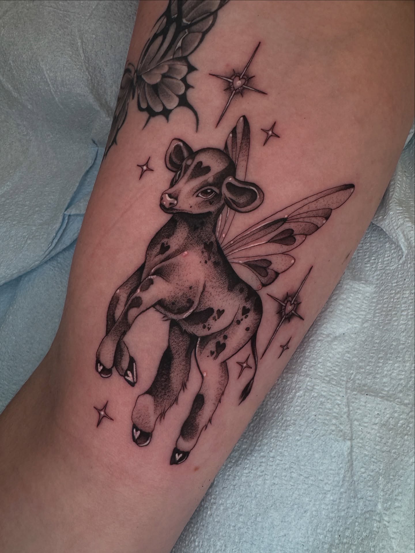Tattoo by @ellafromhella — black_and_grey, realism