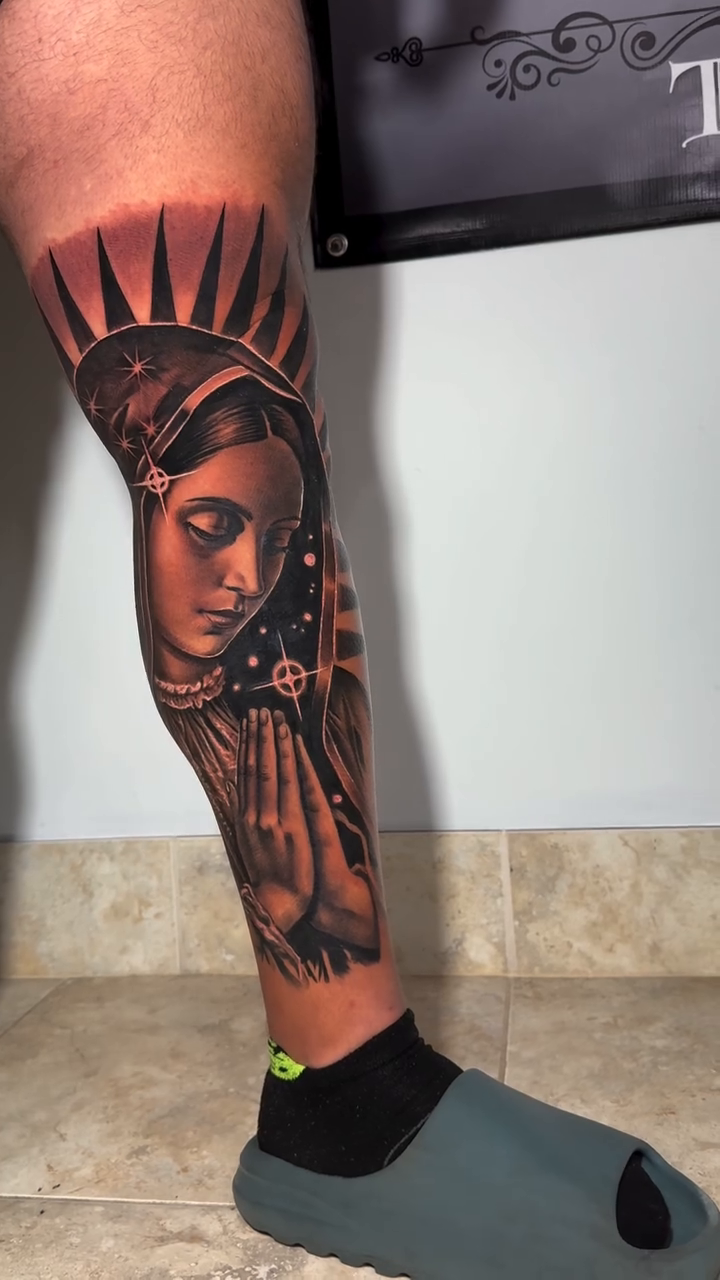 Tattoo by @luis_menesesart — realism, black_and_grey