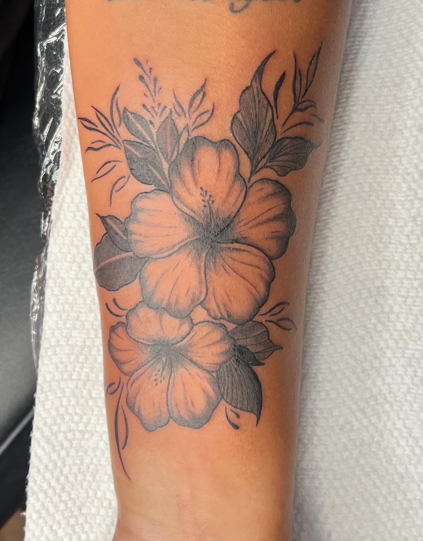 Tattoo by @tattoosbyliya — black_and_grey