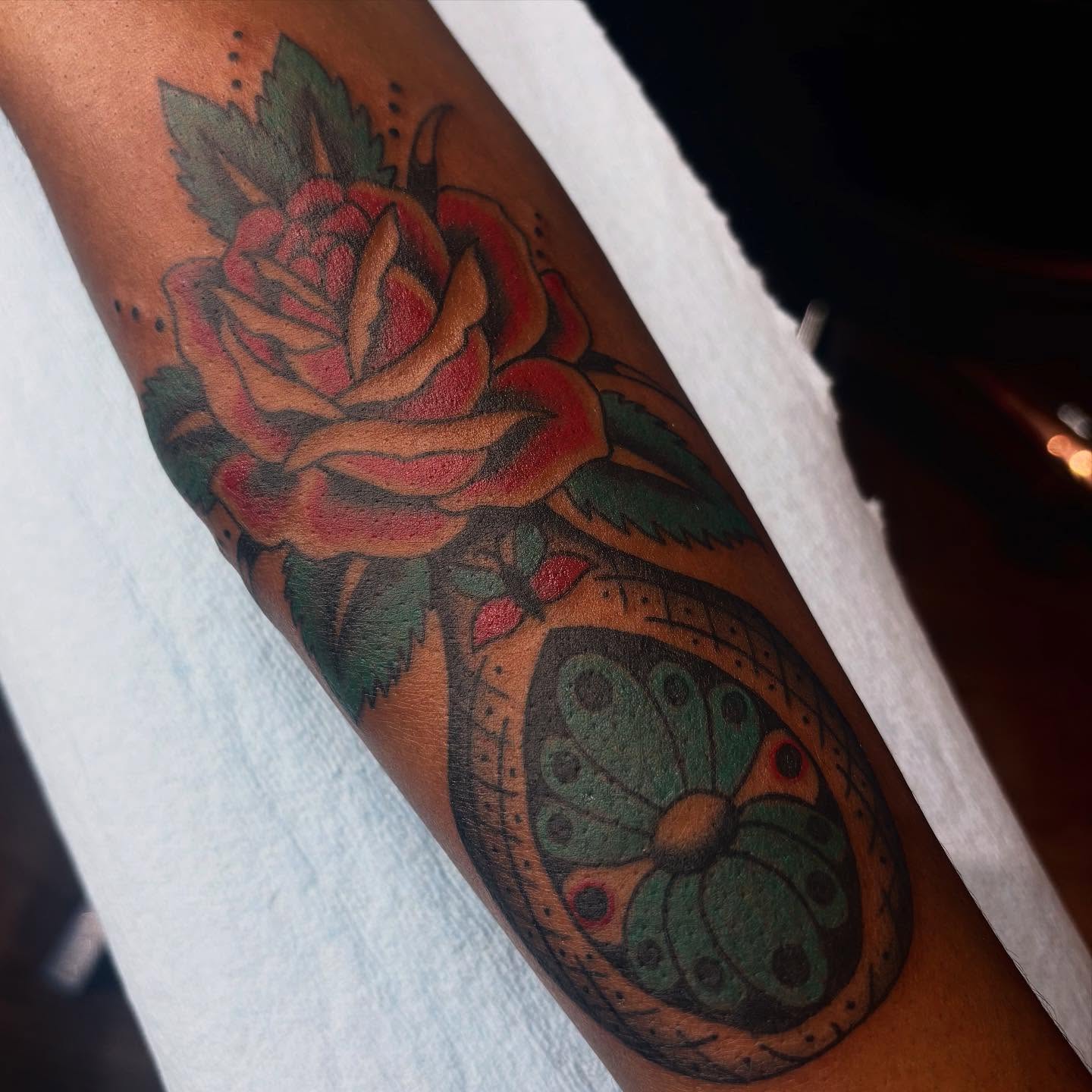 Tattoo by @bb.tatt00s — american_traditional, dotwork