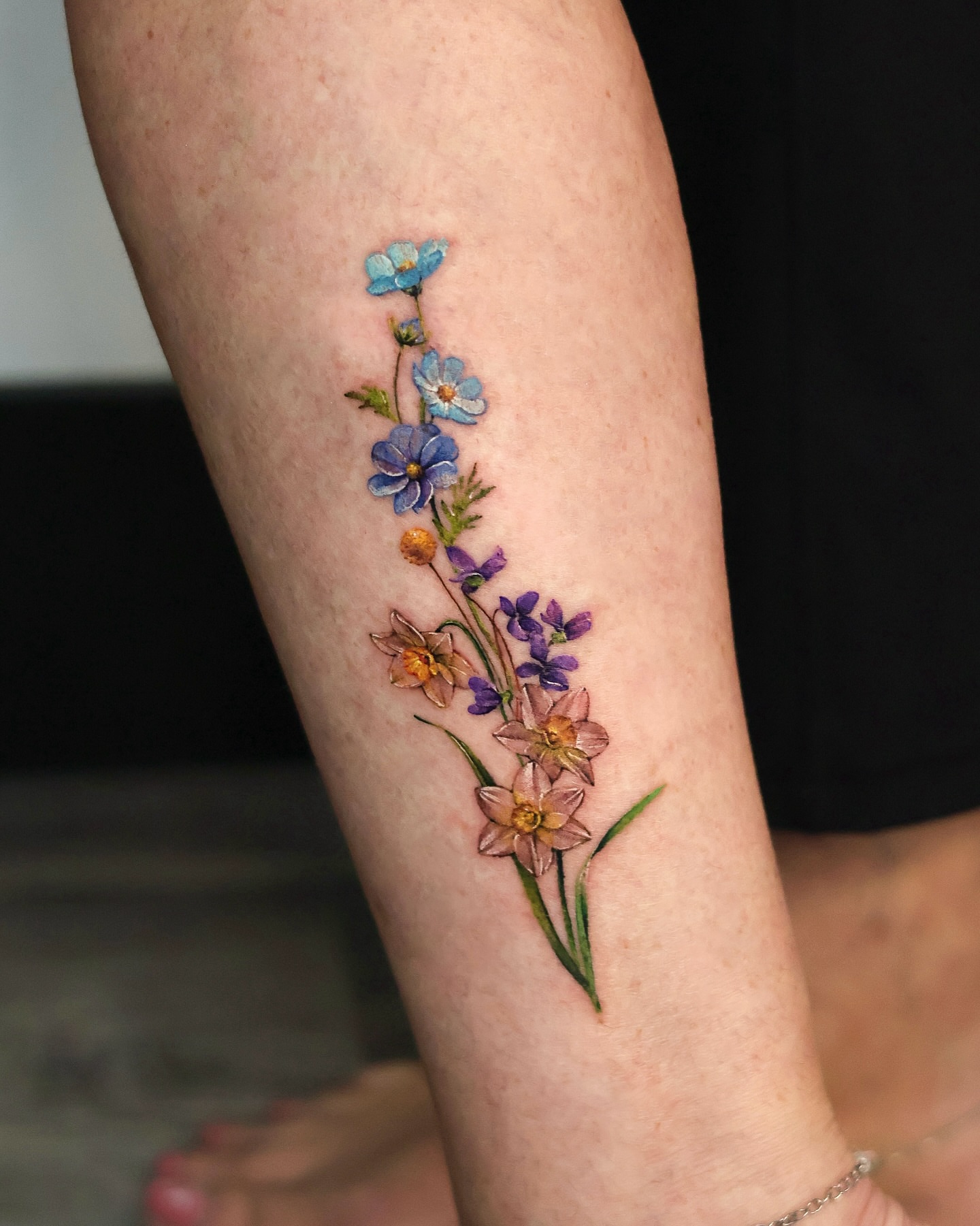 Tattoo by @tattooist_yum โ watercolor