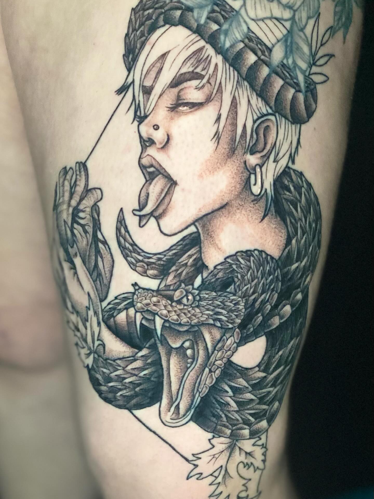 Tattoo by @shelbeaux — black_and_grey, realism
