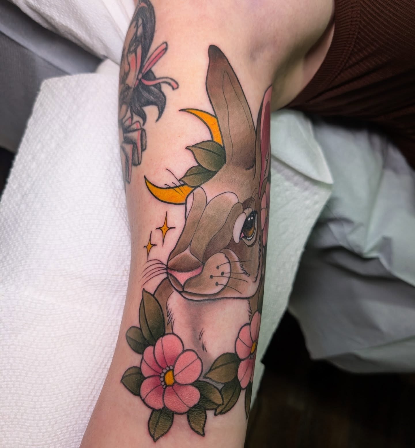 Tattoo by @ellietattoos — realism, dotwork