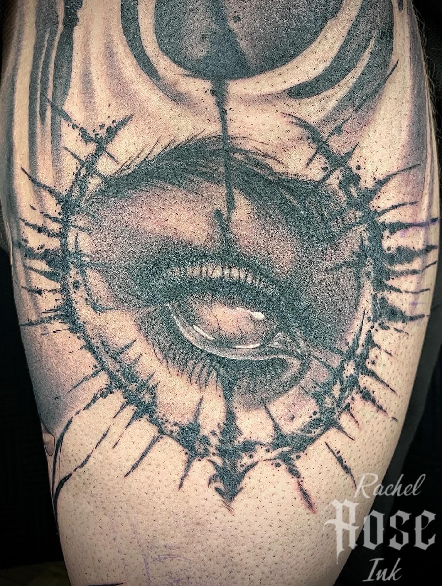 Eye with thorns realism tattoo on the forearm by 𝑅𝒶𝒸𝒽𝑒𝓁 𝑅𝑜𝓈𝑒 🌹