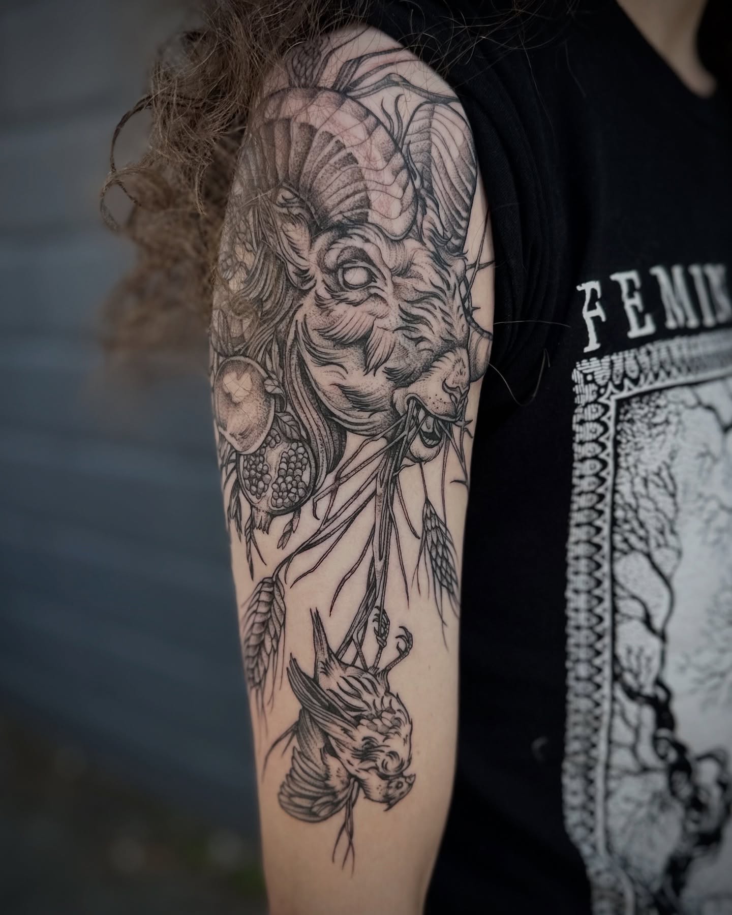 Lion and skull realism tattoo on the forearm by โฃ ๐ฝ๐๐๐๐๐ ๐ฟ๐๐๐๐๐๐๐๐๐๐๐ โฃ