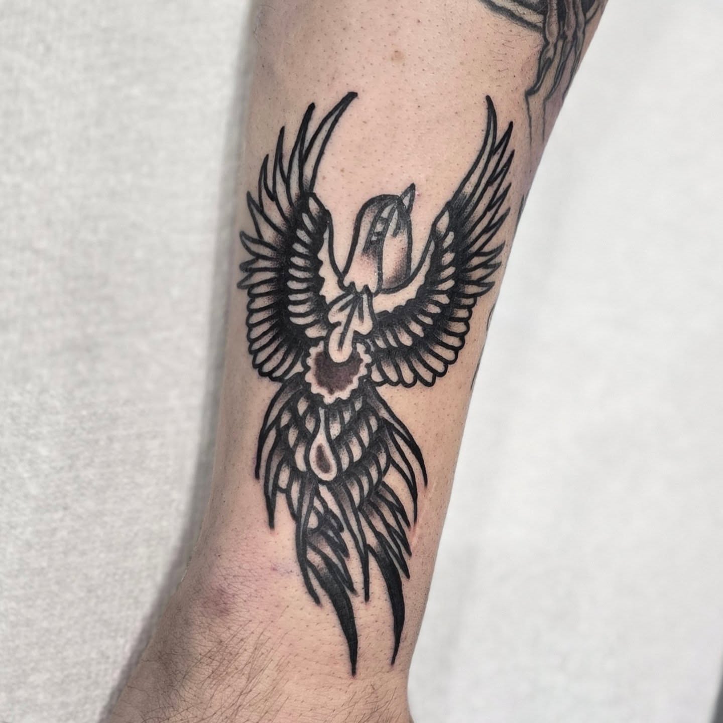 Tattoo by @arobertsontattoo — black_and_grey