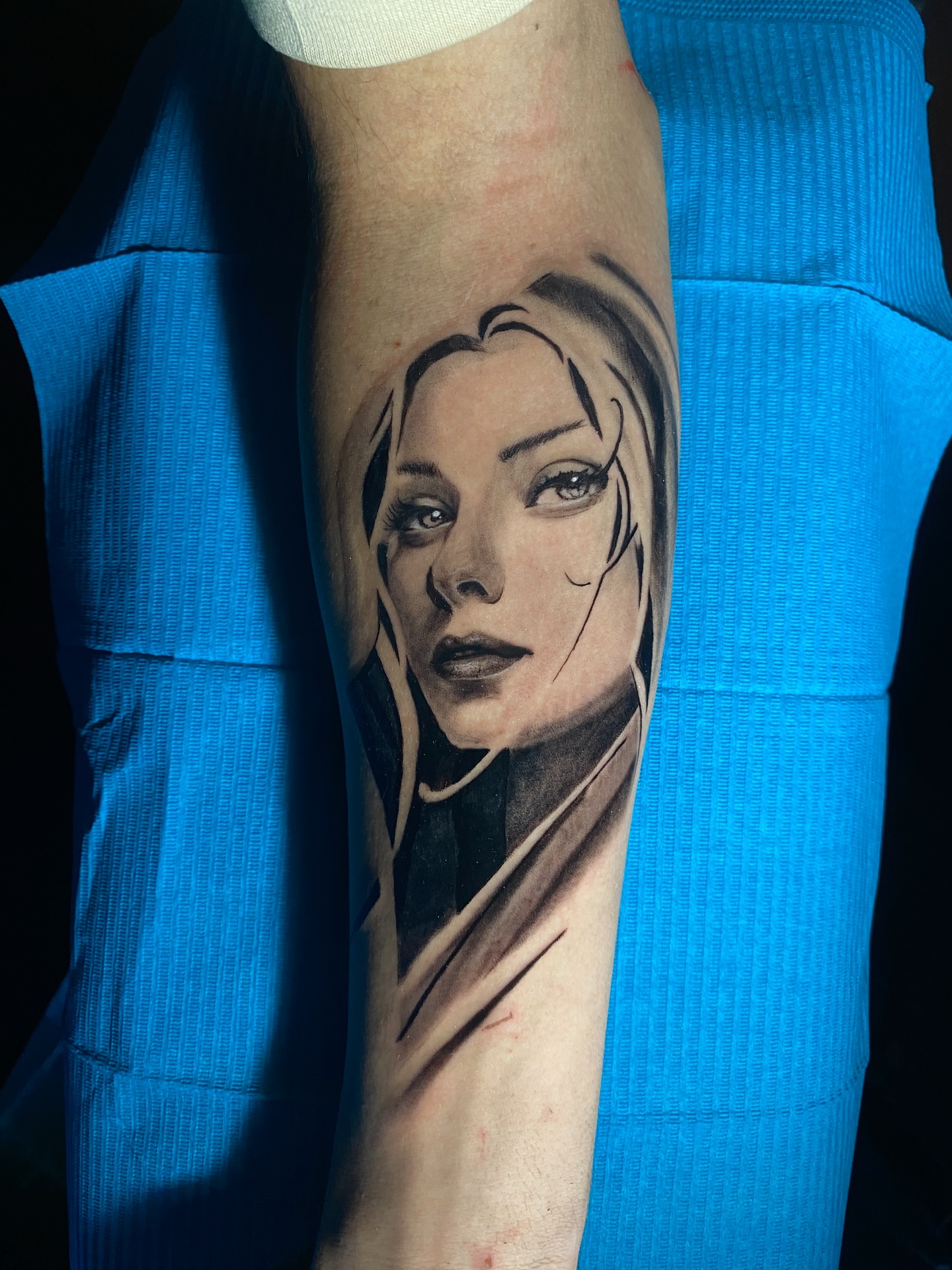 Tattoo by @sebastrussy — realism