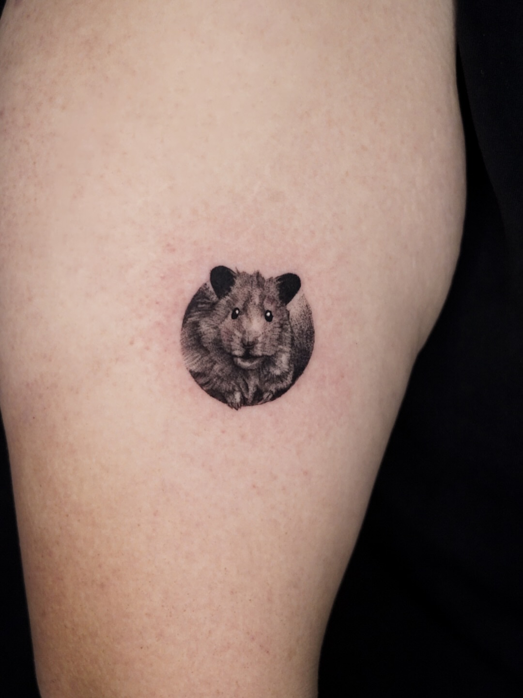 Tattoo by @2erotatt2 — realism