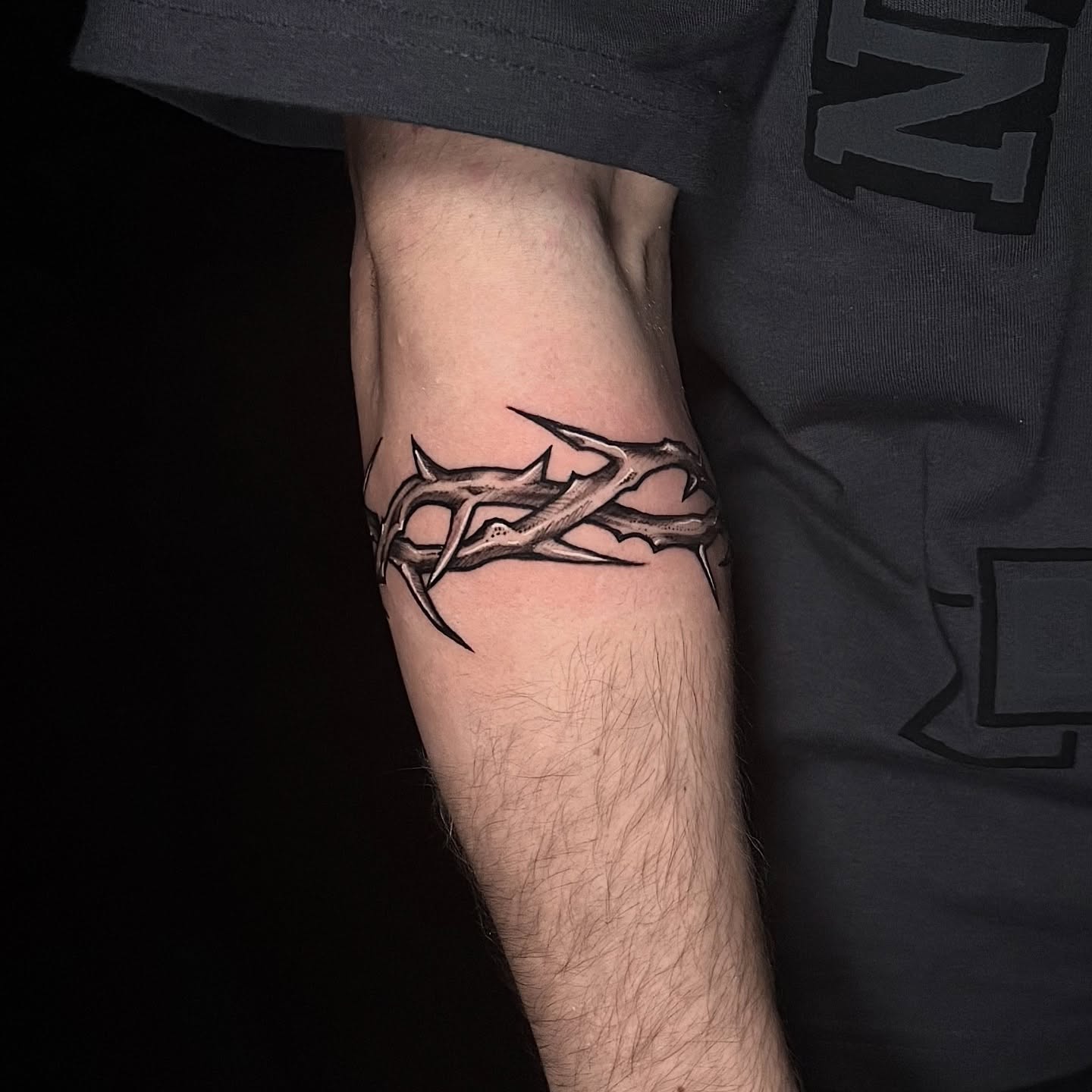 Tattoo by @scarlet.tattooz — black_and_grey