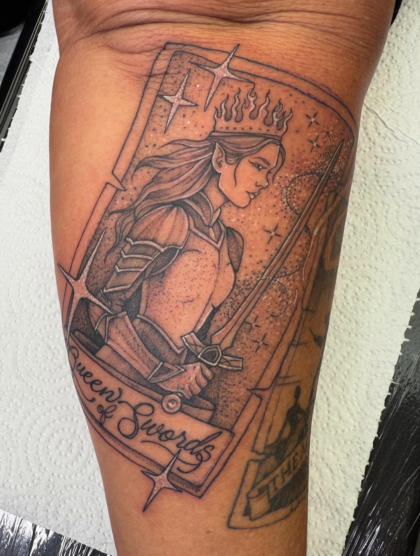 Tattoo by @cascourt — black_and_grey