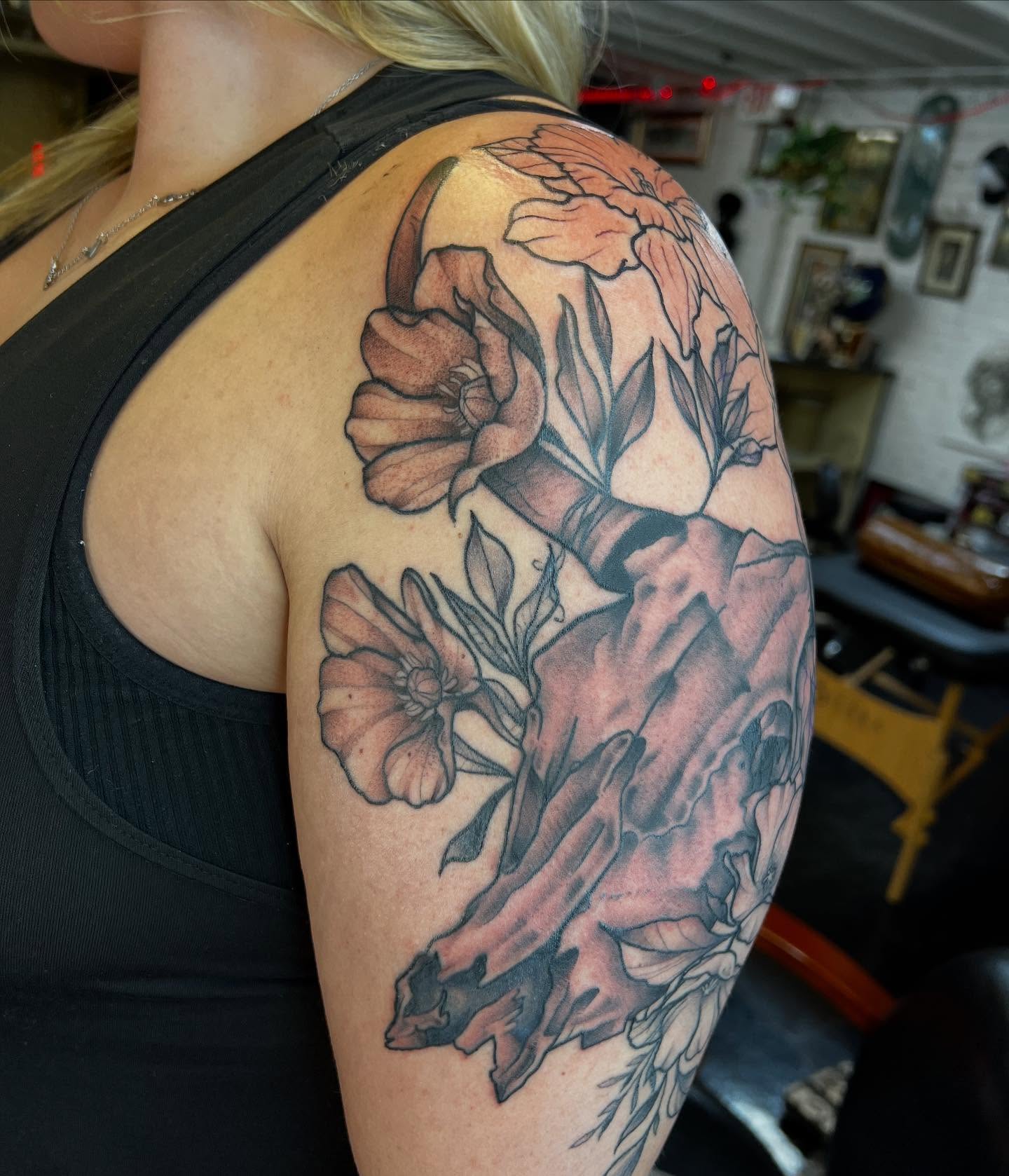 Tattoo by @levigunn_tattoos — black_and_grey