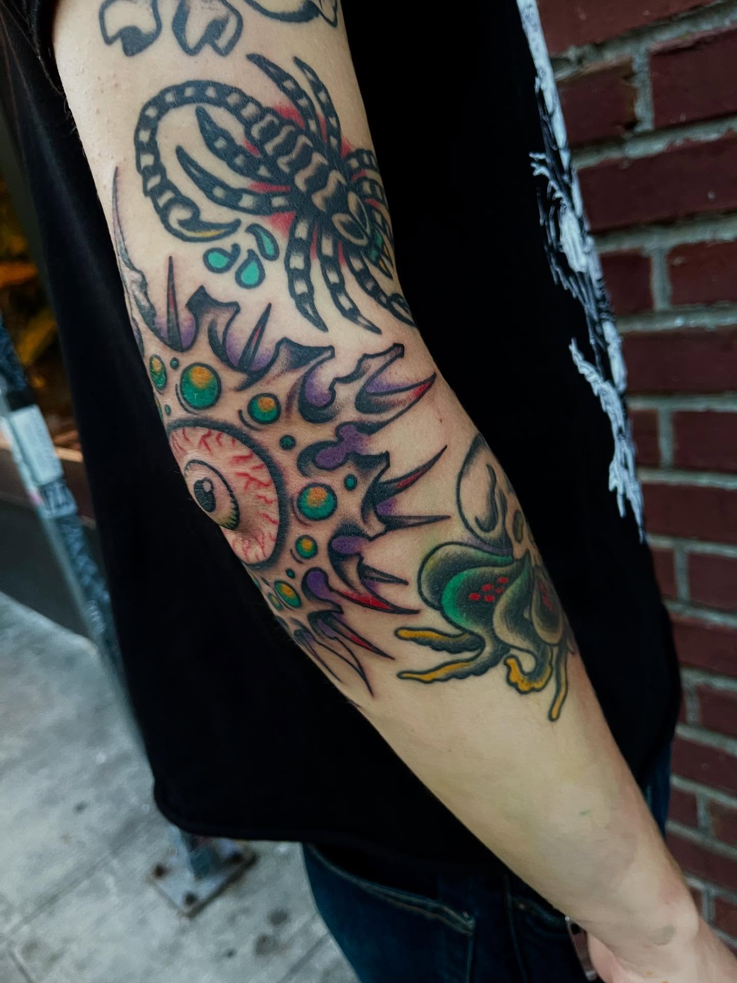 Tattoo by @elliot.liedgren — american_traditional