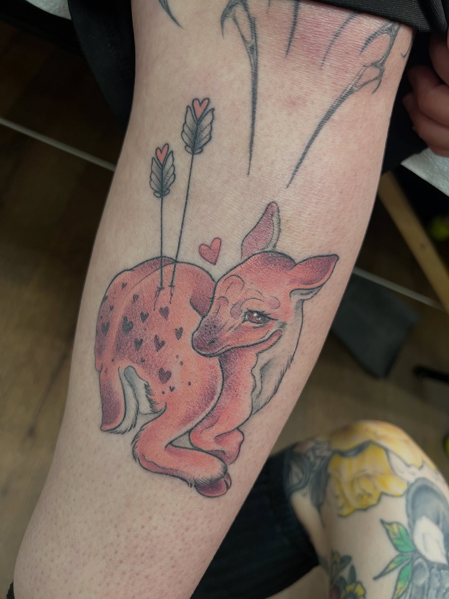 Deer with arrows realism tattoo on the forearm by Maia Papaya Tattoos 🐝 Olympia Tattoo Artist