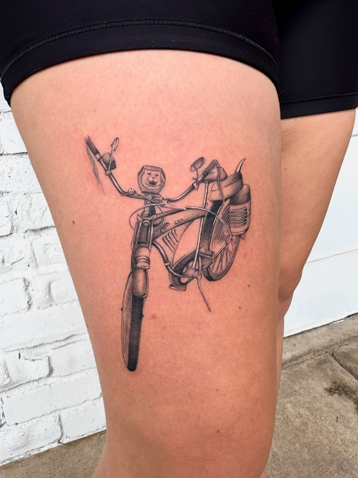 Tattoo by @lilztatz — realism