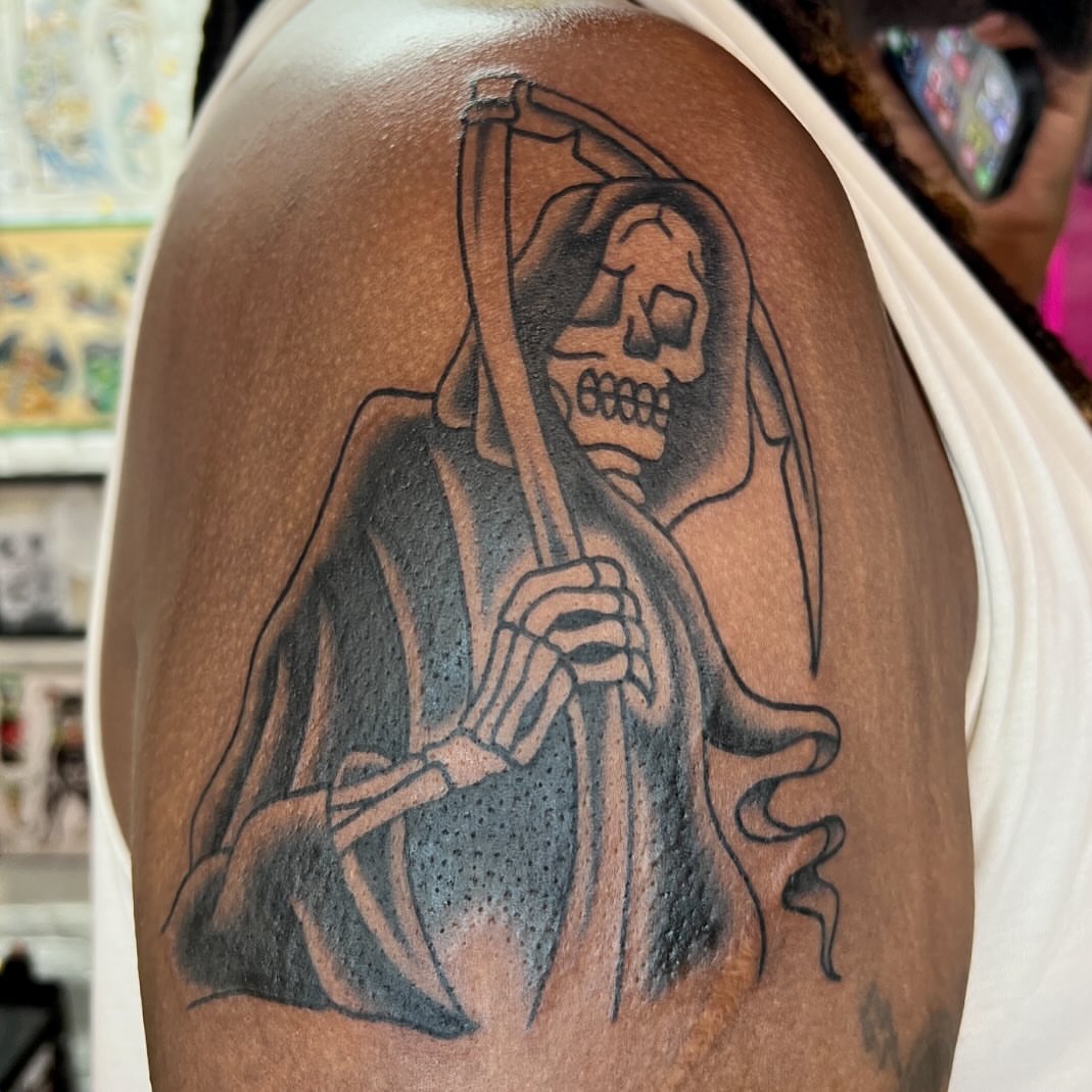 Tattoo by @misssdanica — black_and_grey