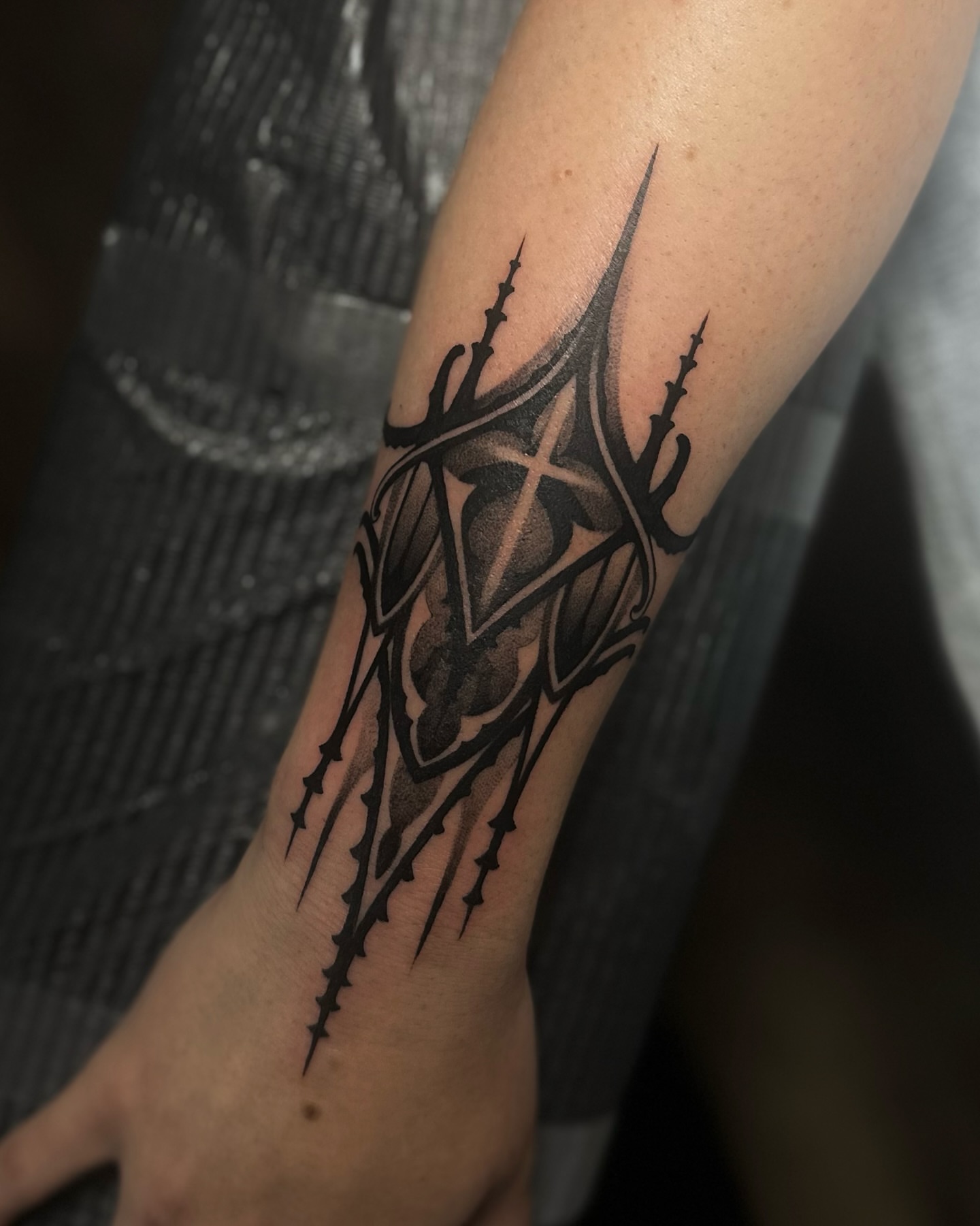 Tattoo by @shriekingpossum — geometric