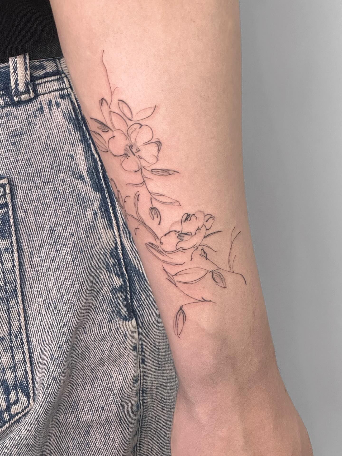 Tattoo by @_home_tattoo β fine_line