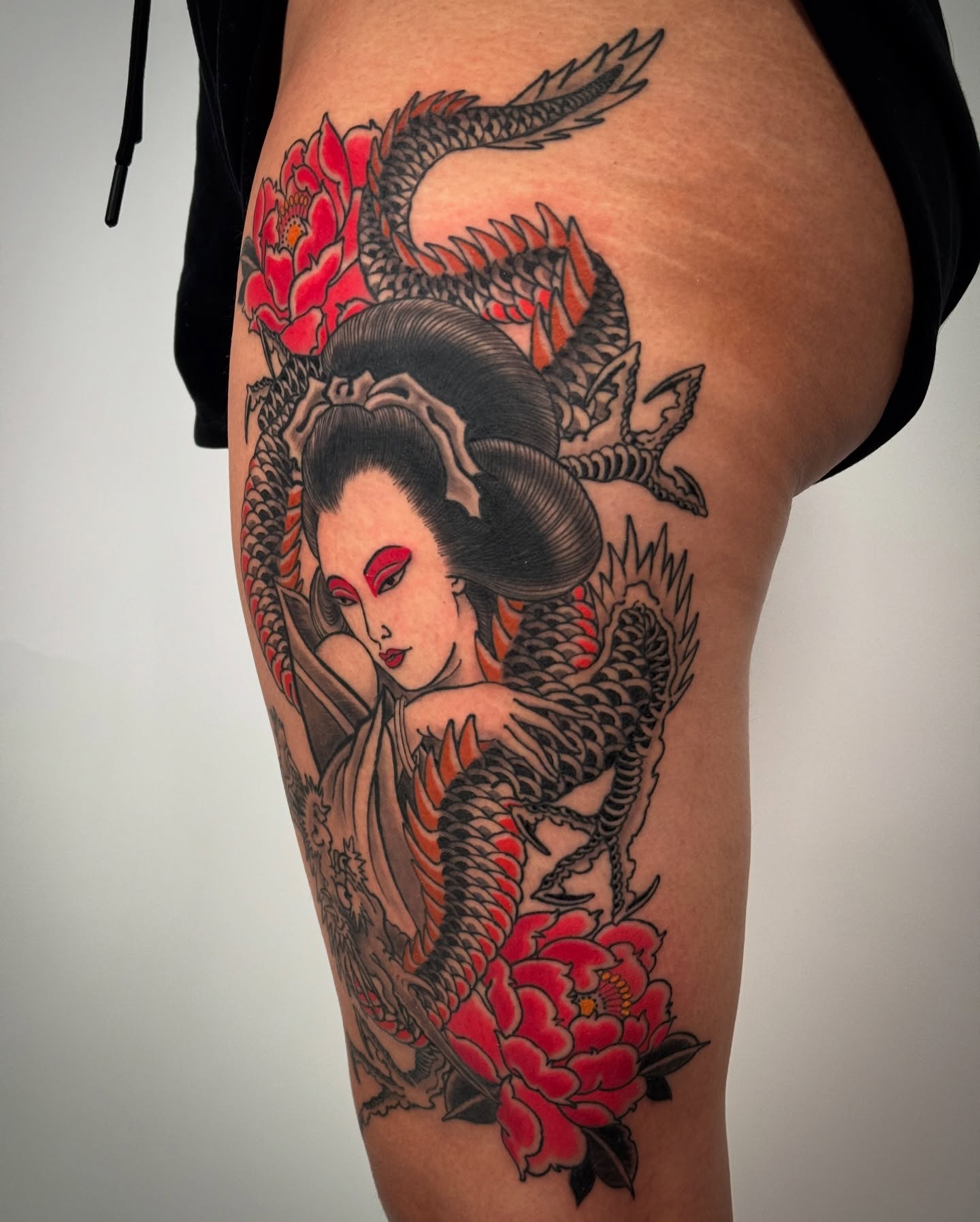 Geisha and dragon japanese irezumi tattoo on the thigh by Tattooer by Trade Wannabe Artist at Heart