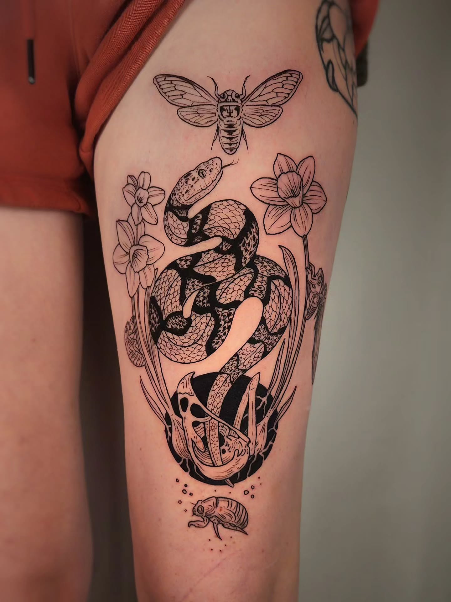 Tattoo by @whitneycaskeytattoos — black_and_grey, dotwork