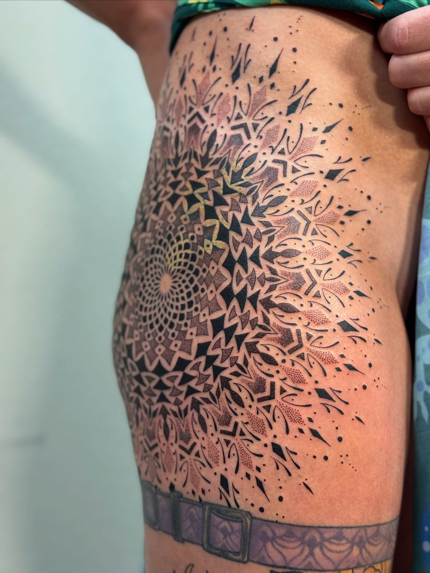 Tattoo by @lucidinceptions — dotwork, geometric