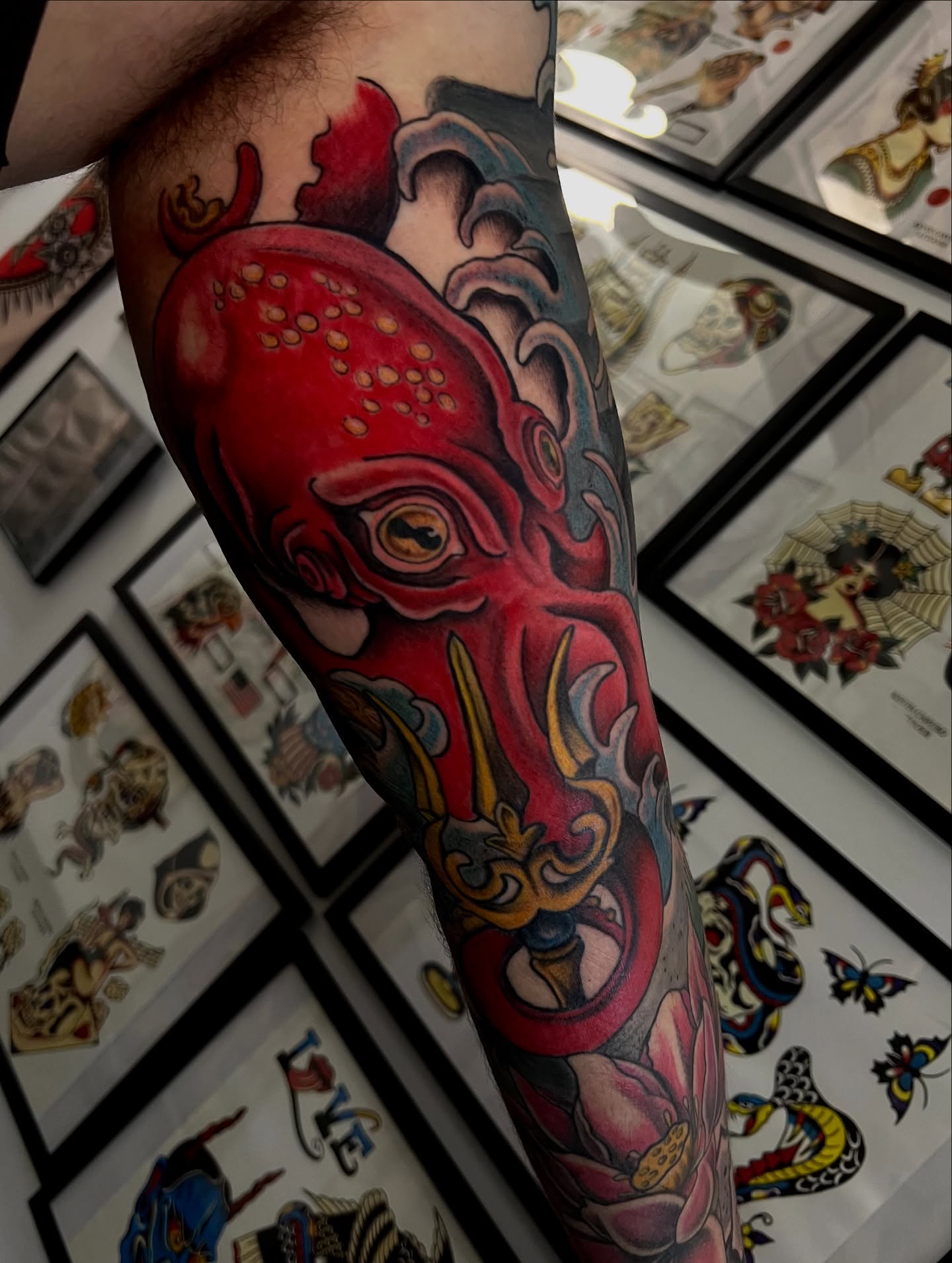 Tattoo by @tatsbysass — american_traditional, dotwork