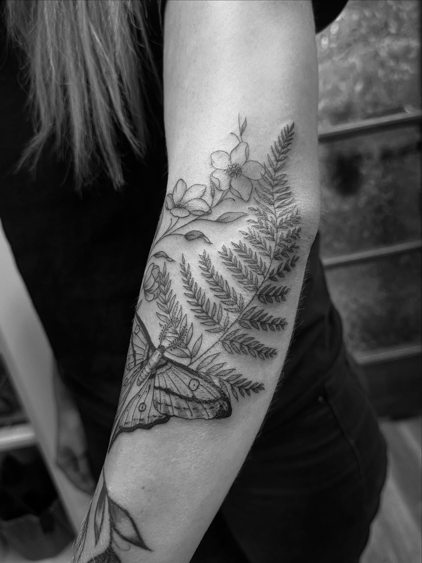 Tattoo by @bethanymorgan_tattoos — black_and_grey, realism